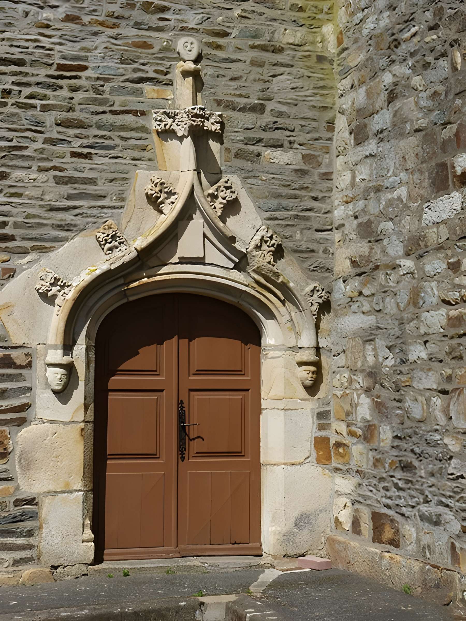 Église Saint-Étienne de Saint-Étienne-du-Gué-de-l'Isle 