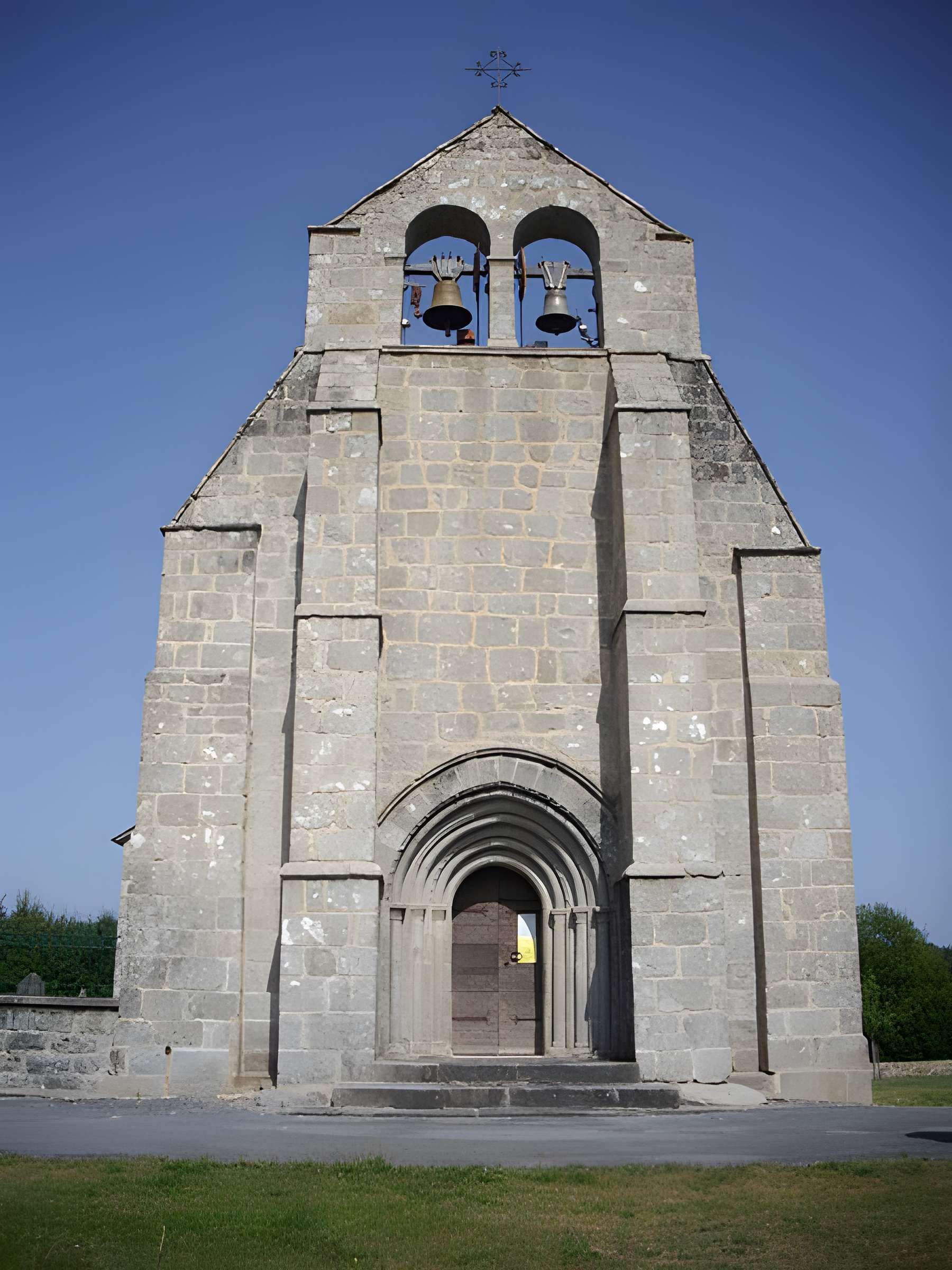 Église Saint-Étienne de Saint-Étienne-la-Geneste