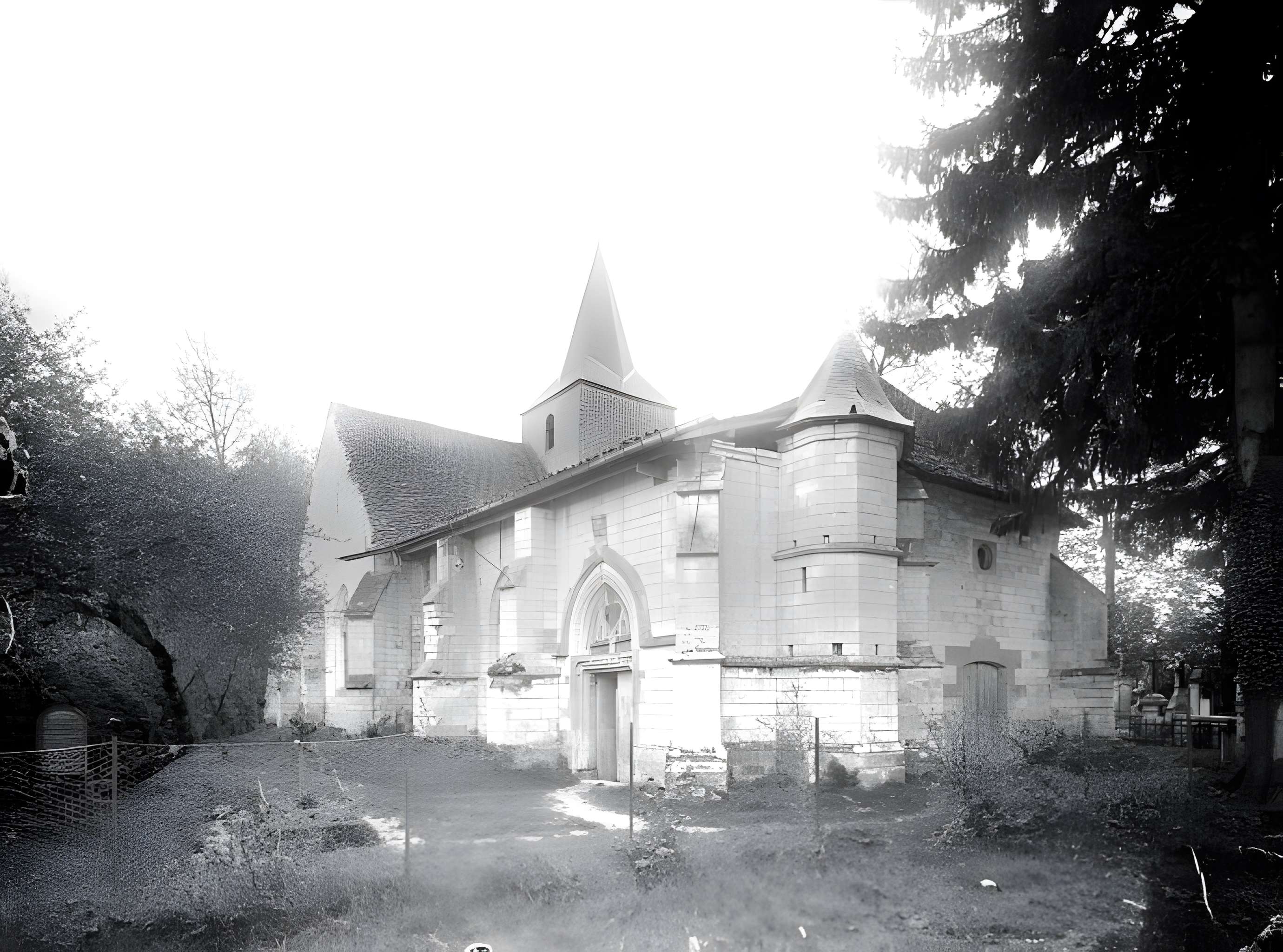 Église Saint-Étienne de Saint-Ouen-Domprot