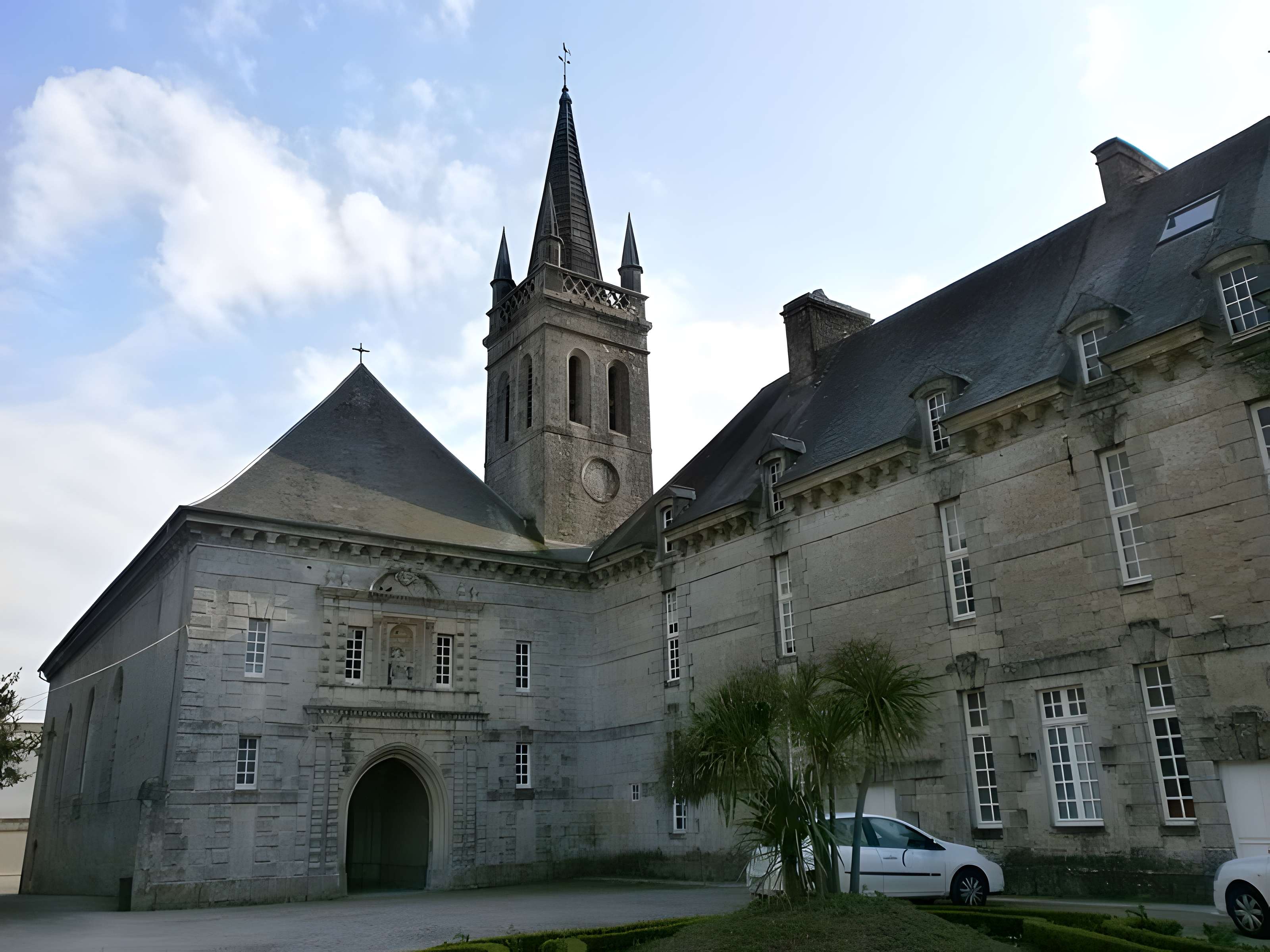 Abbaye Notre Dame de Protection de Valognes 