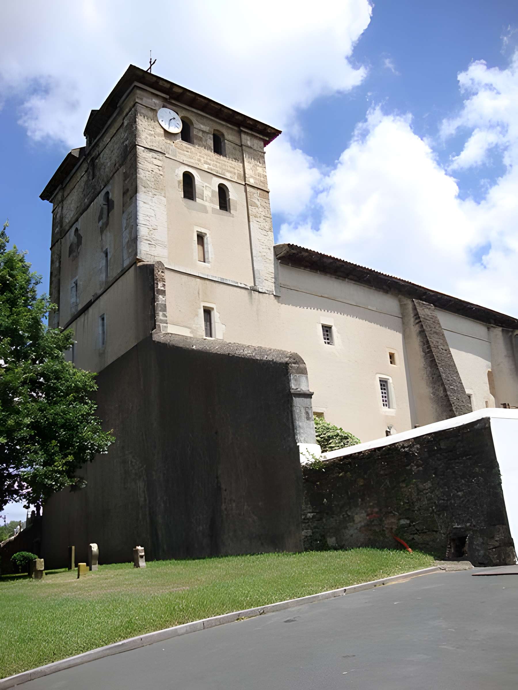 Église Saint-Étienne d'Espelette
