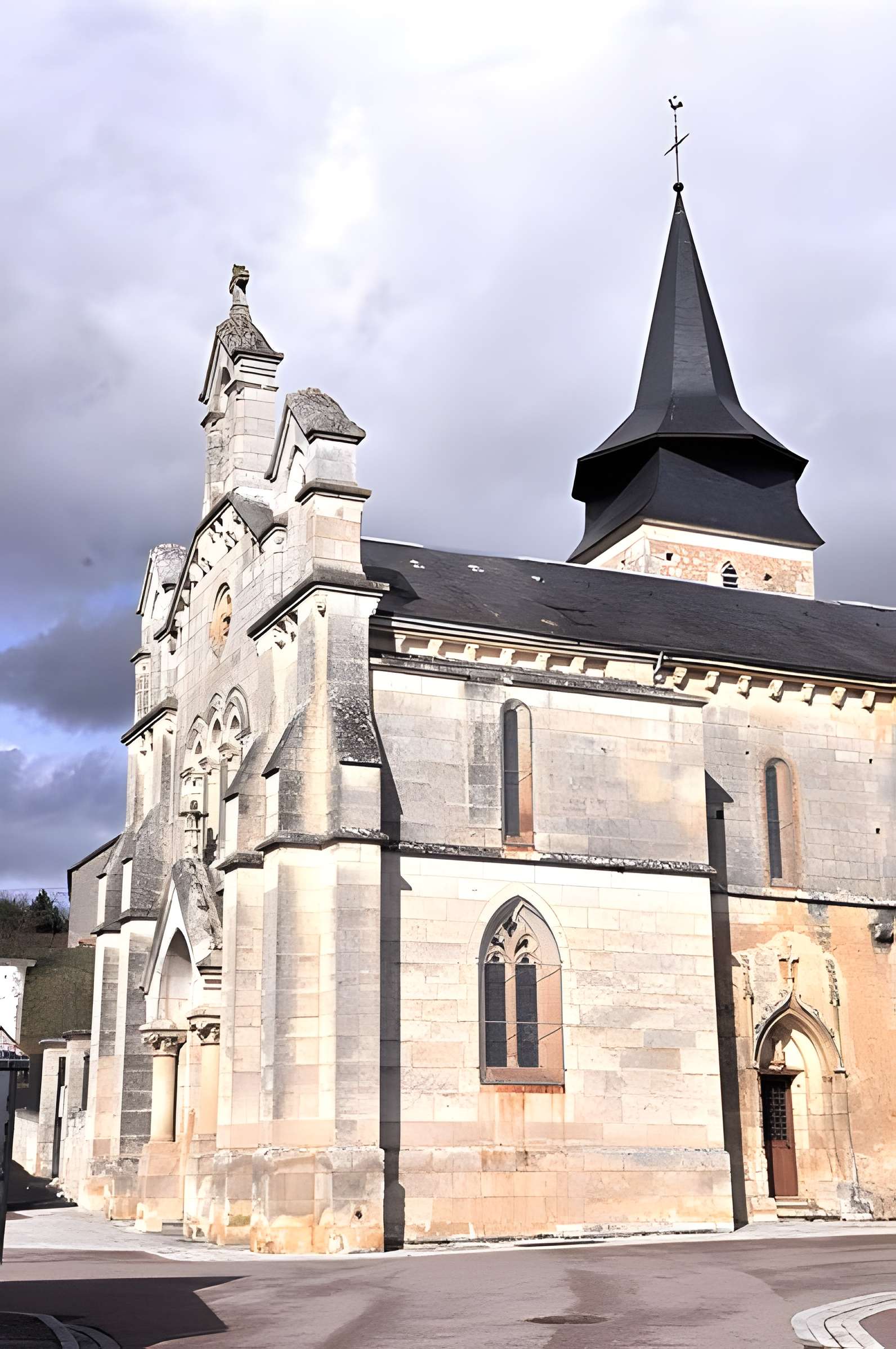 Église Saint-Étienne du Pont-Chrétien-Chabenet