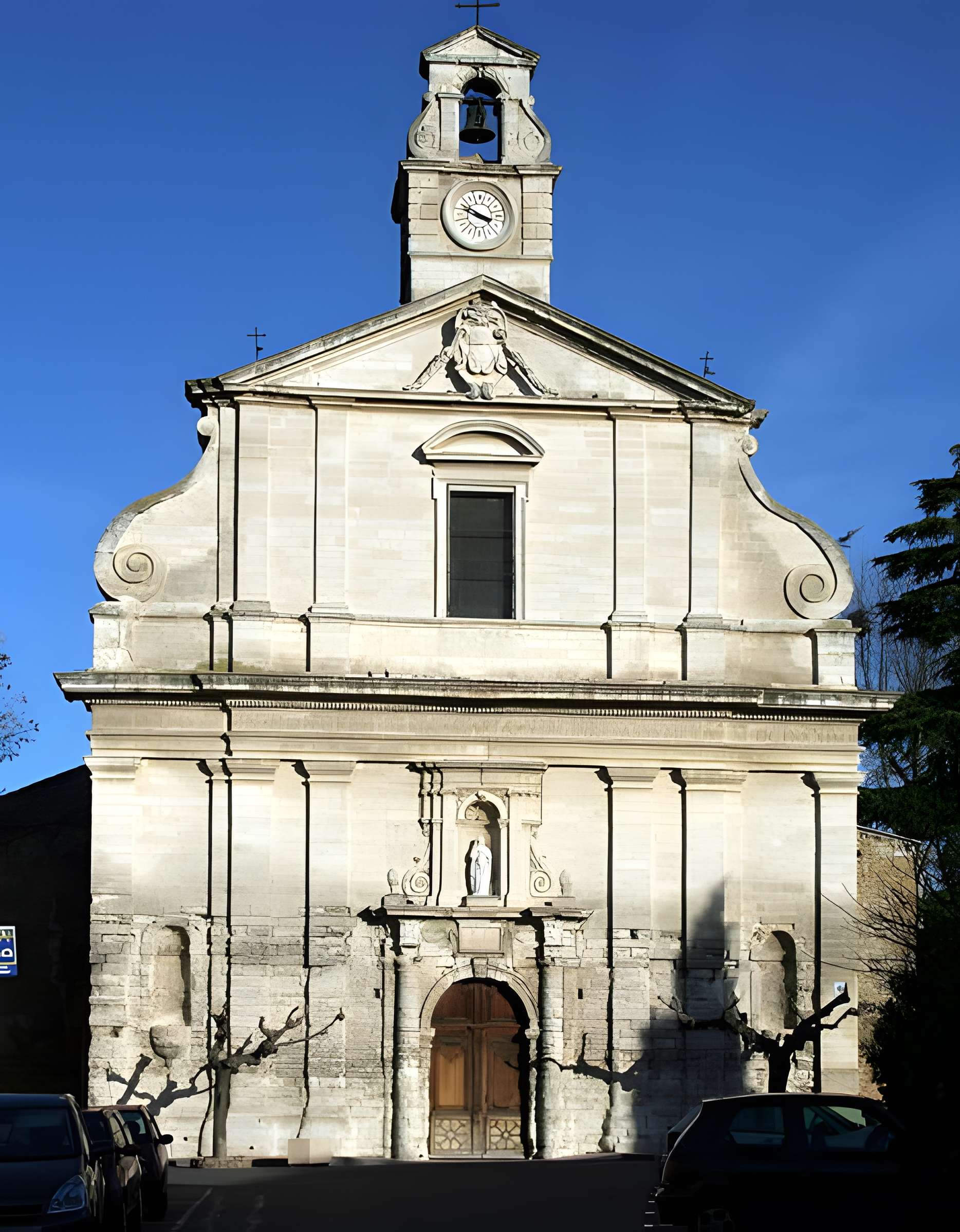 Église Saint-Étienne-et-de-l'Assomption de Bédarrides