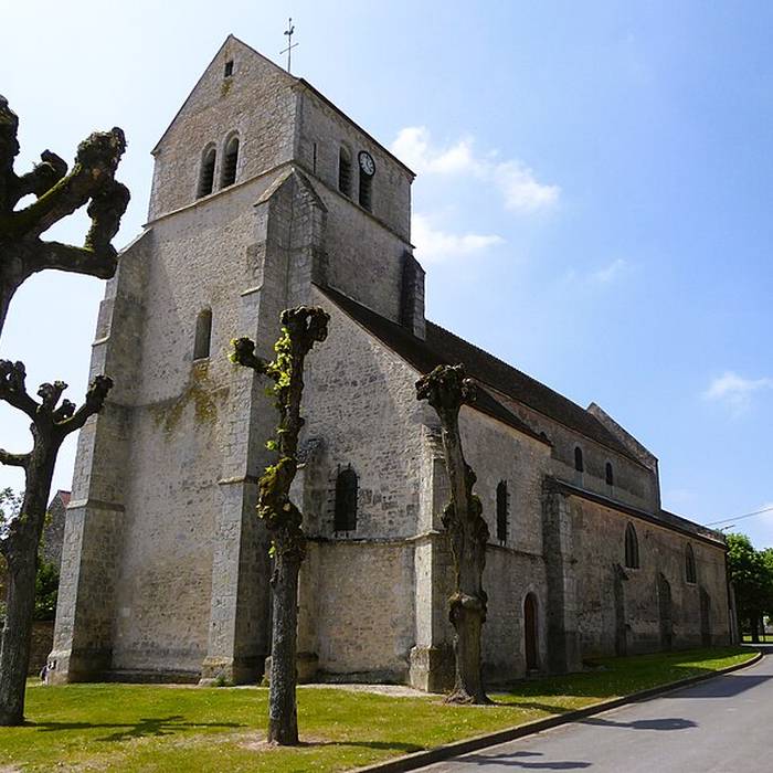 Photo de Église Saint-Étienne-et-Sainte-Madeleine de Puiset
