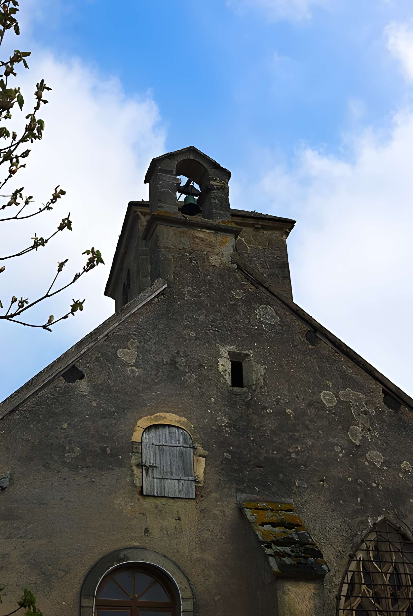 Église Saint-Eusèbe de Saint-Huruge