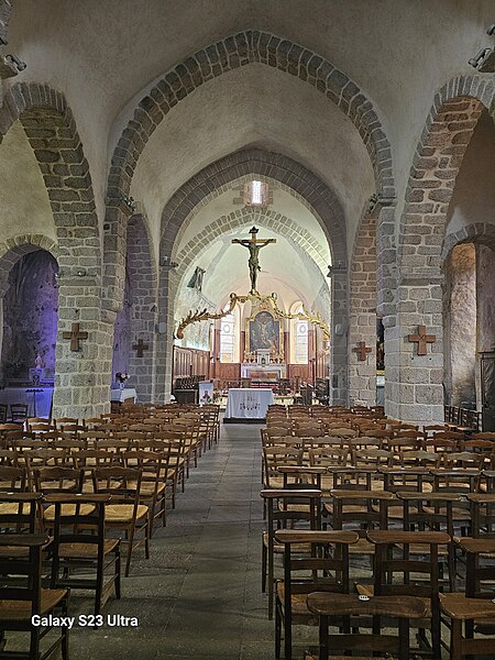 Église Saint-Eustache de Saint-Haon-le-Châtel