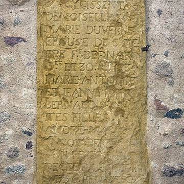 Église Saint-Eustache de Saint-Haon-le-Châtel