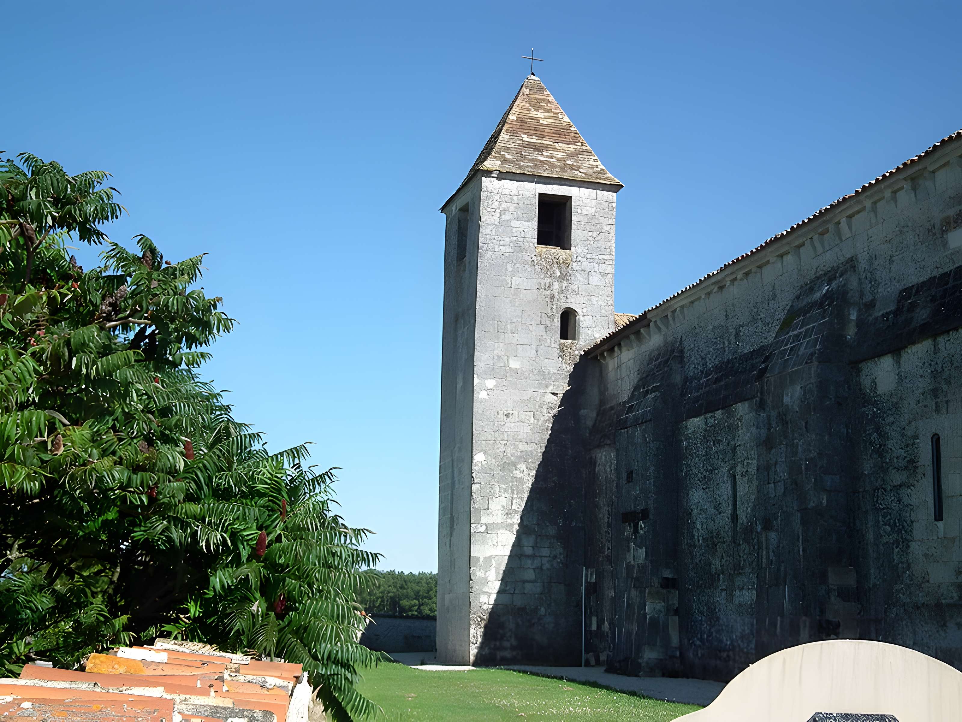 Église Saint-Eutrope d'Agudelle