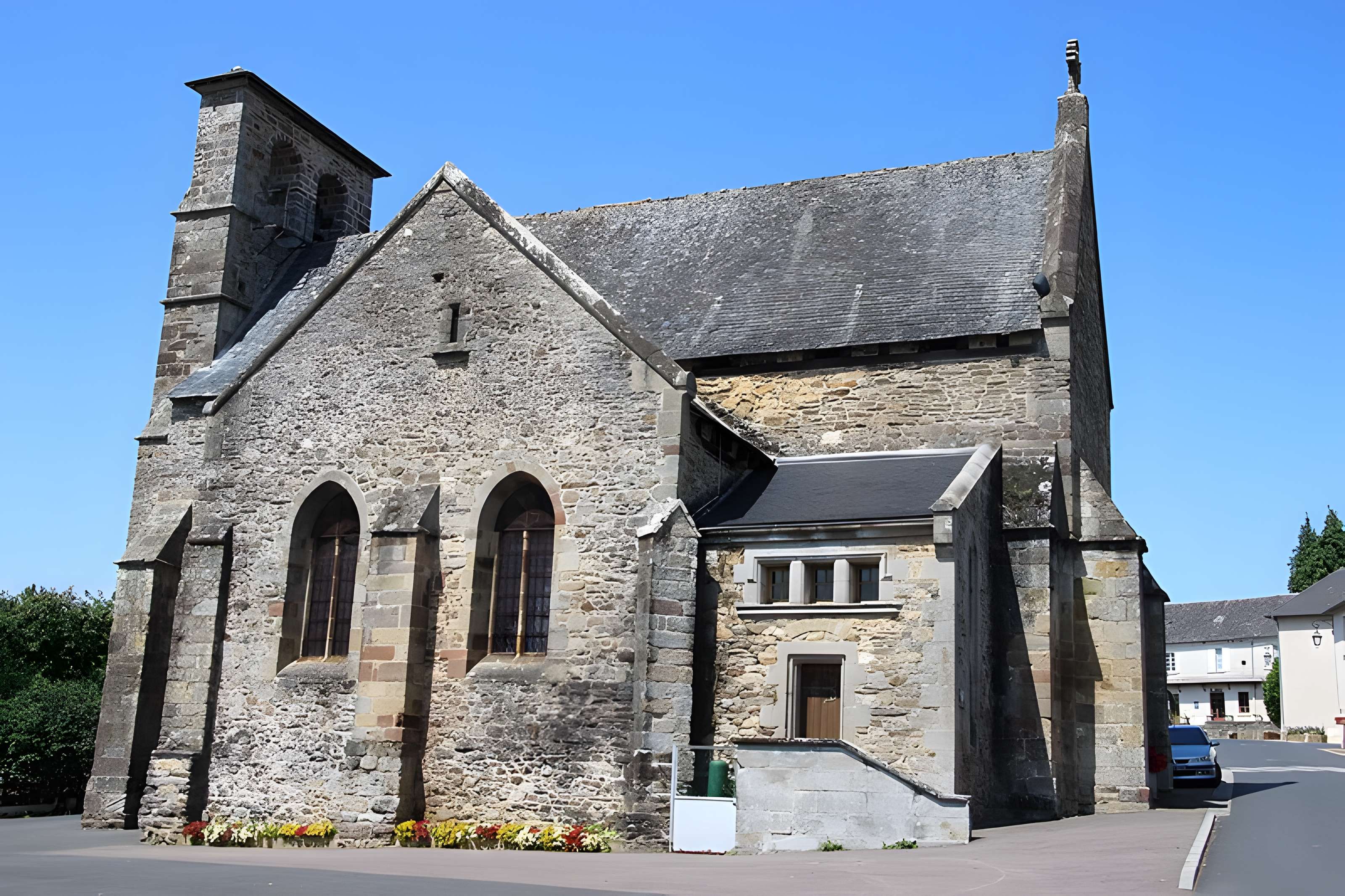 Église Saint-Eutrope de Beyssac
