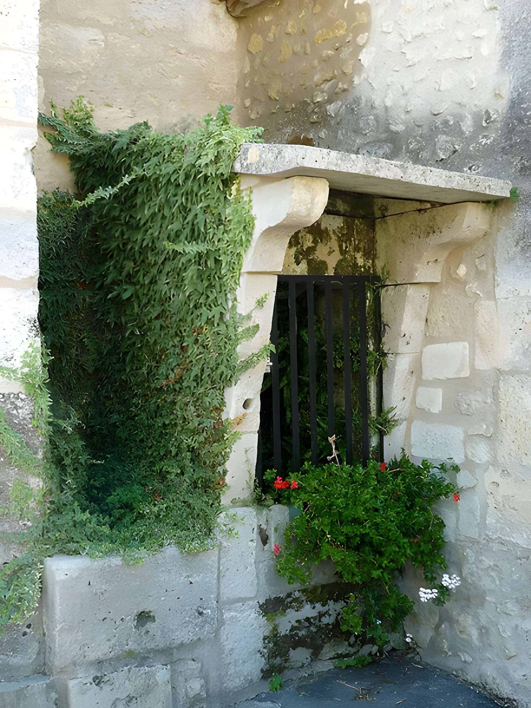 Église Saint-Eutrope de Lusignac