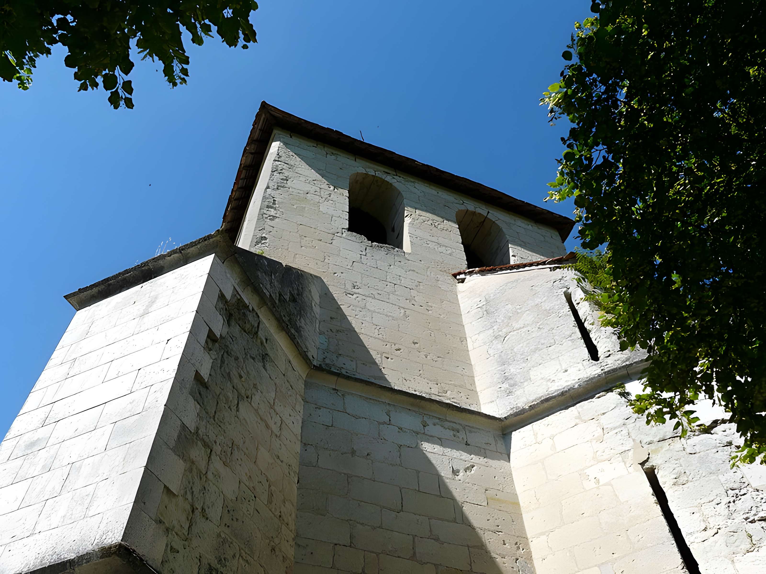 Église Saint-Eutrope de Saint-Aquilin