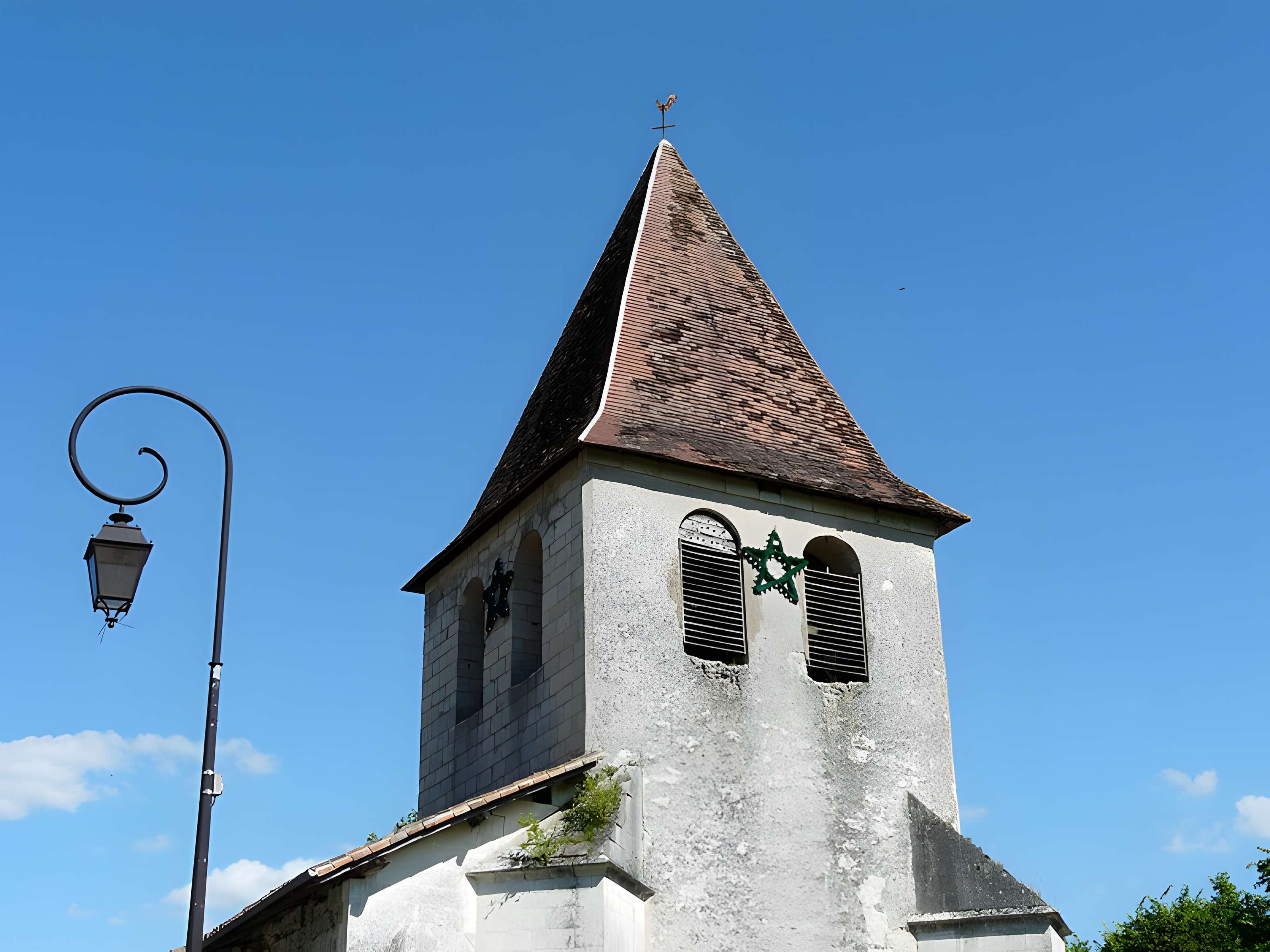 Église Saint-Eutrope de Saint-Aquilin