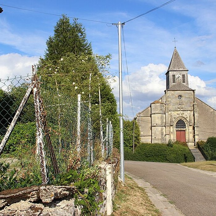 Photo de Eglise et cimetière lentourant