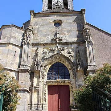 Eglise et cimetière lentourant