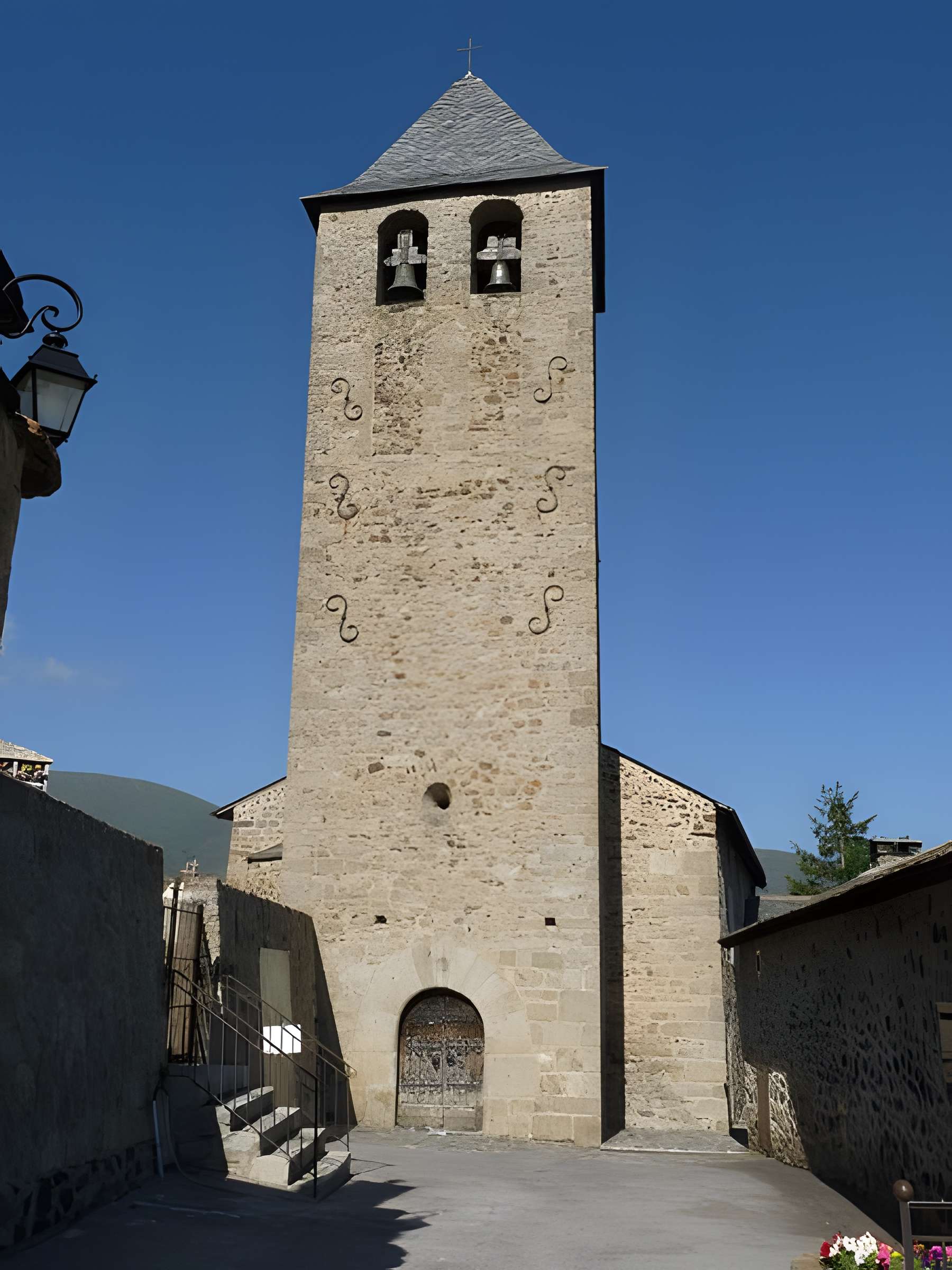 Église Saint-Félix et Saint-Armengol d'Ayguatébia