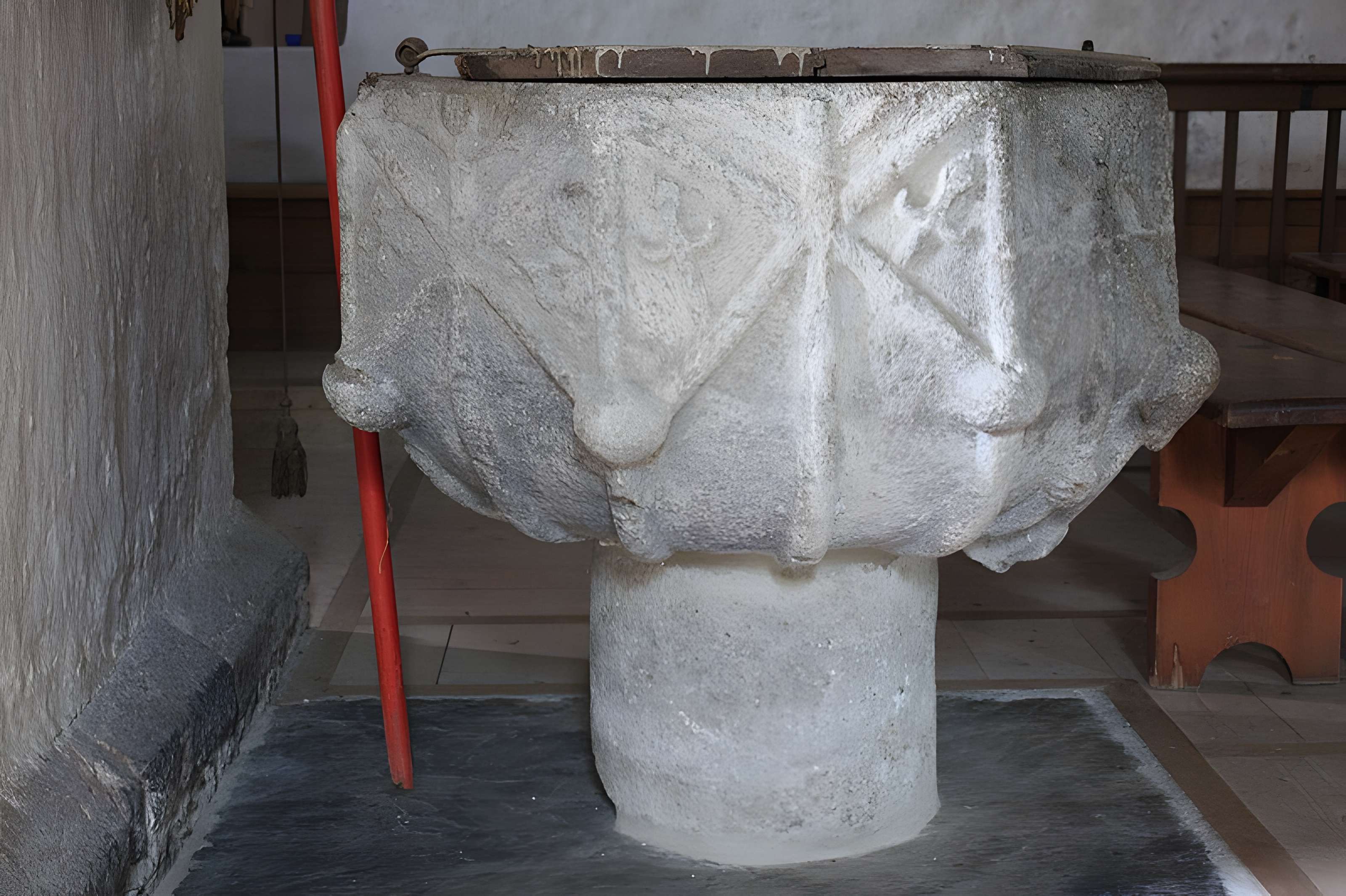 Église Saint-Félix-de-Valois d'Aulon