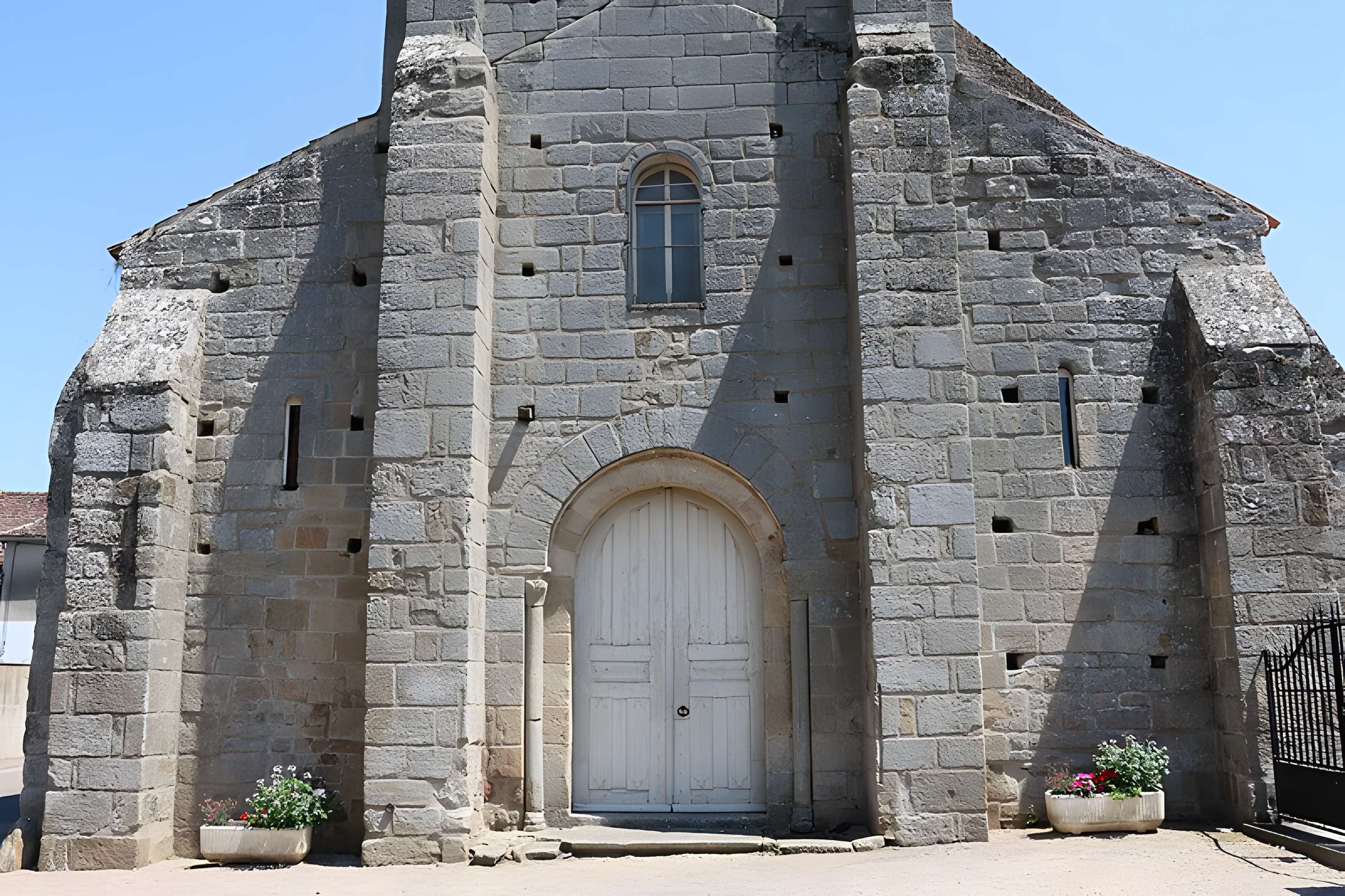 Église Saint-Ferréol de Curgy