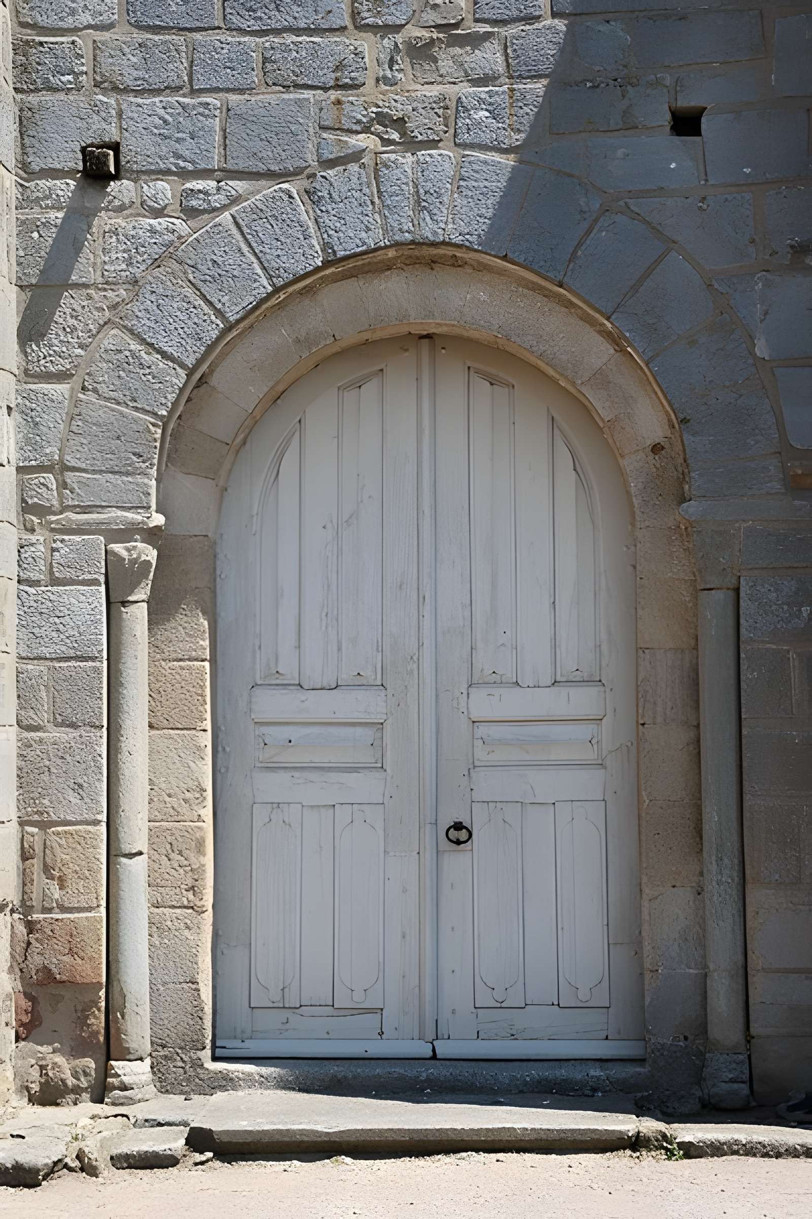 Église Saint-Ferréol de Curgy