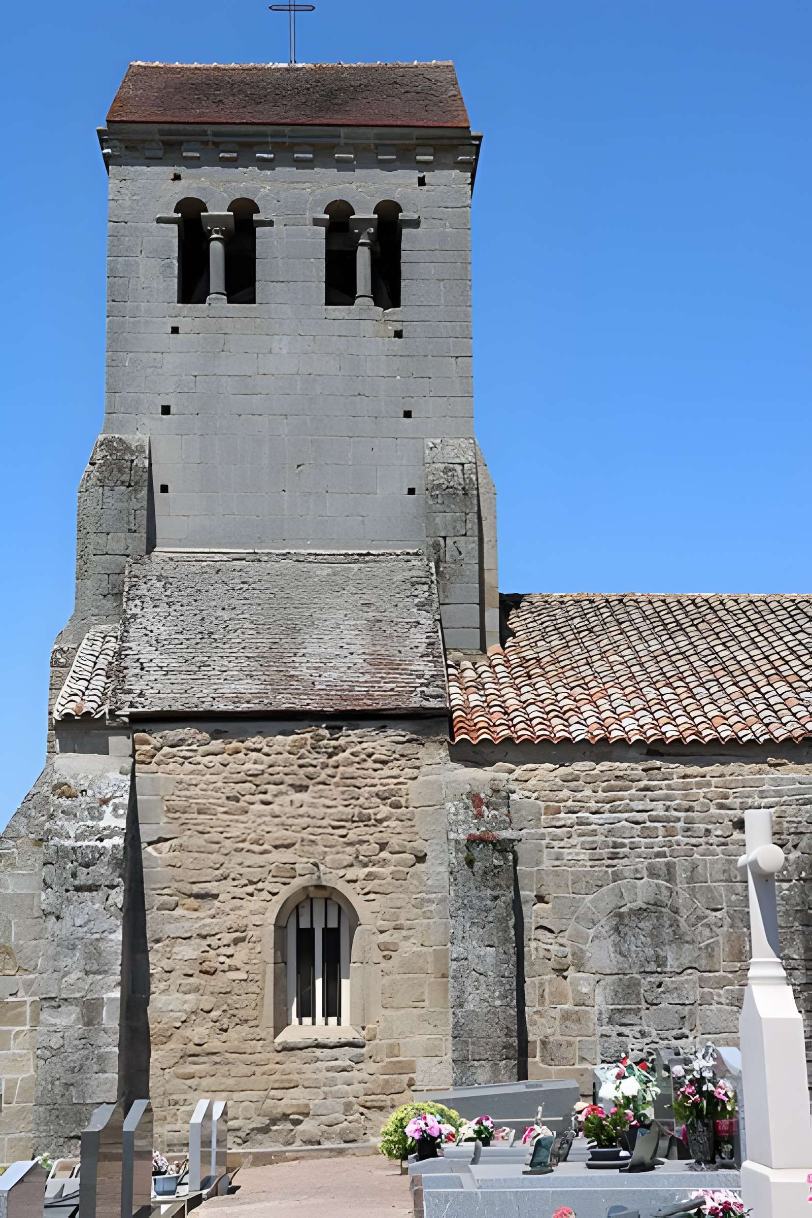Église Saint-Ferréol de Curgy