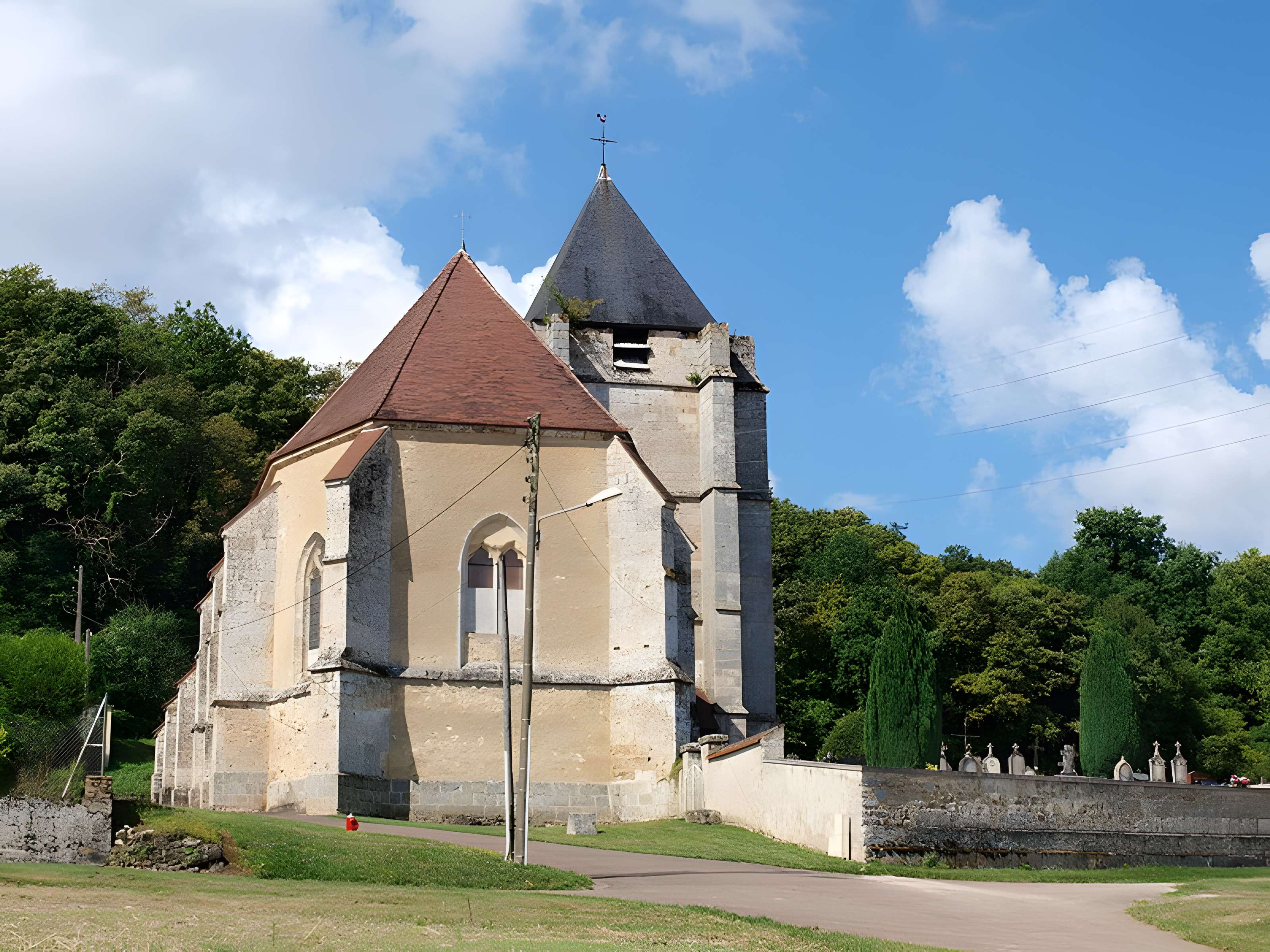 Église Saint-Ferréol de La Saulsotte