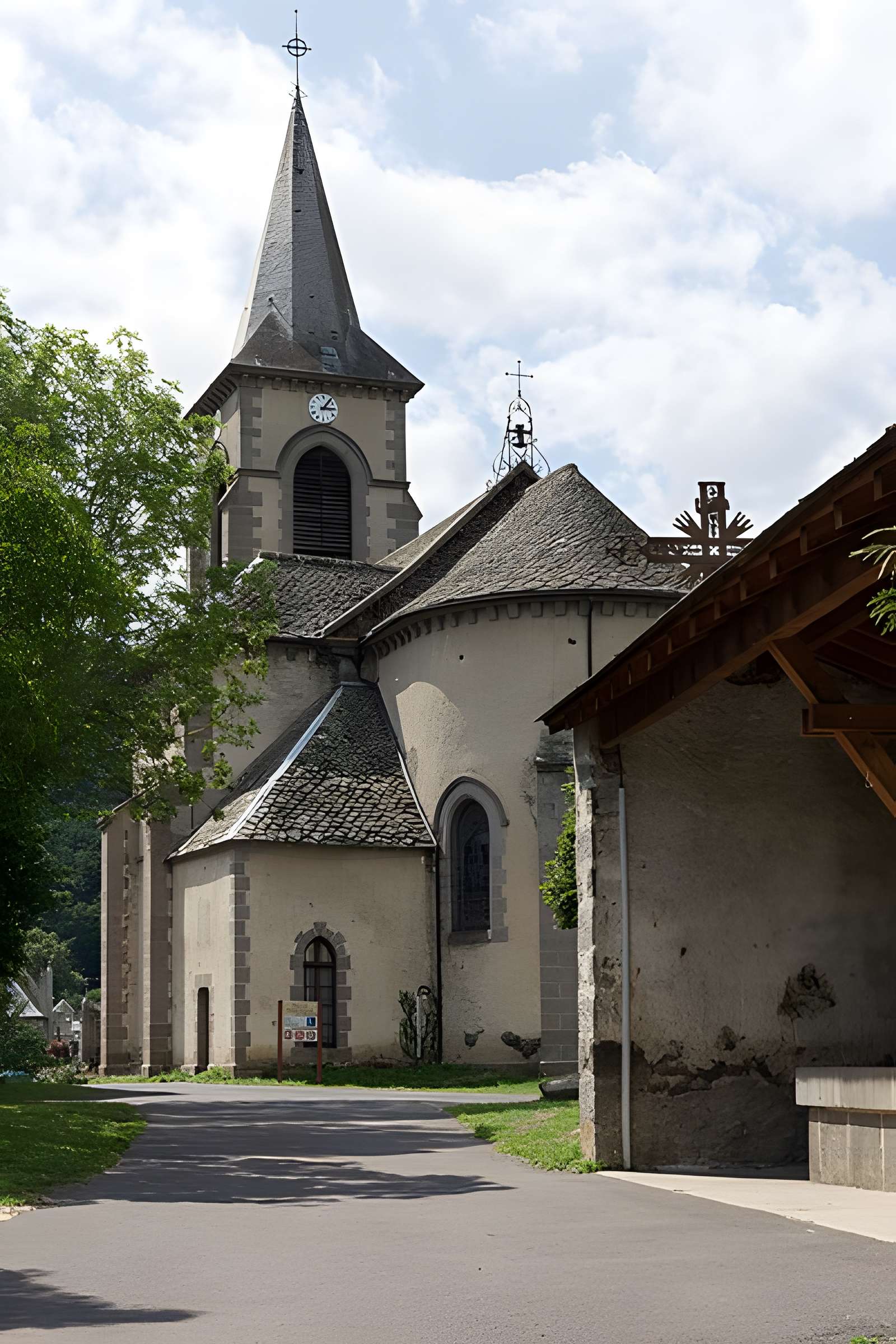 Église Saint-Ferréol de Murol