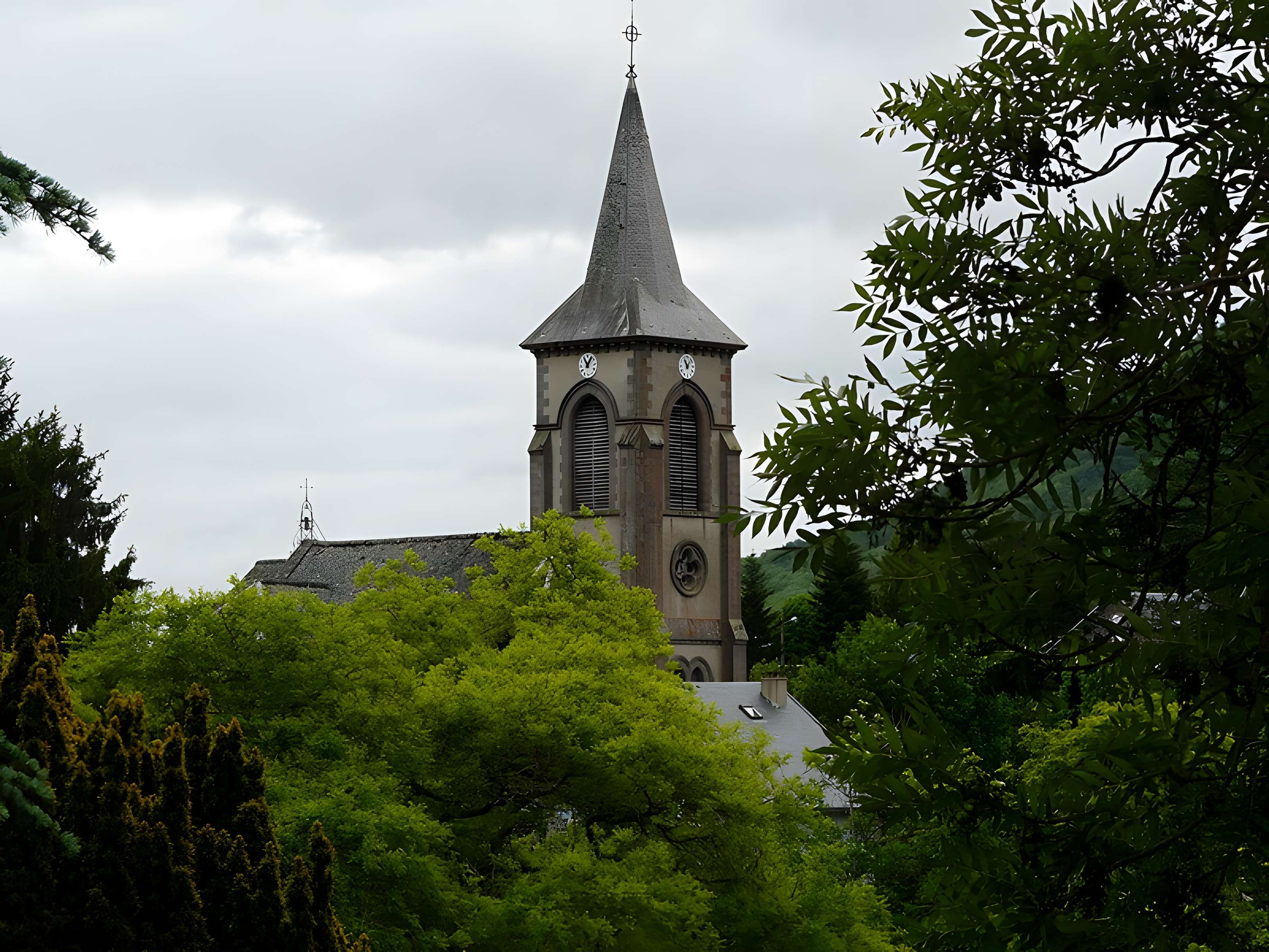 Église Saint-Ferréol de Murol