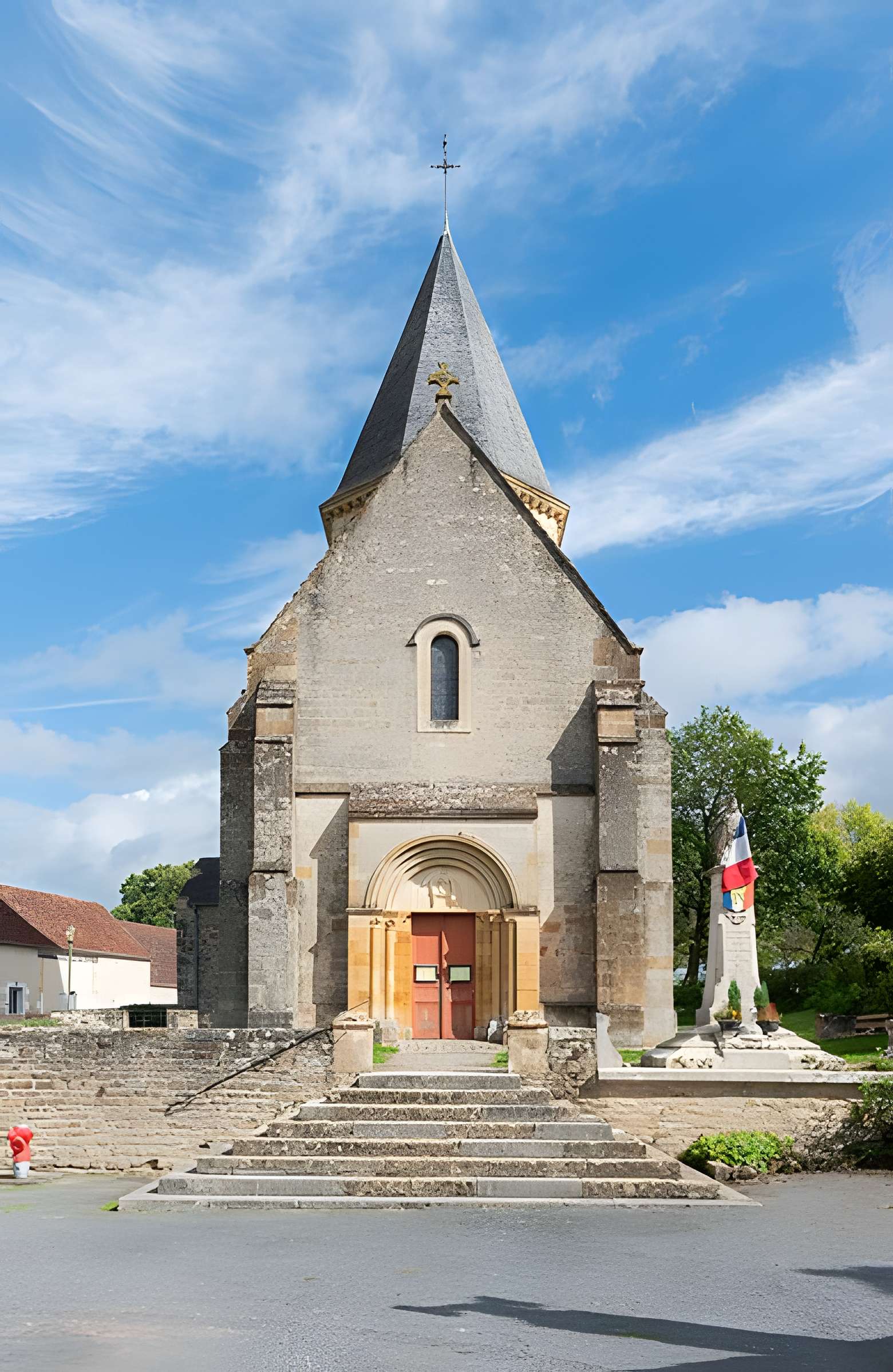 Église Saint-Fiacre d'Ourouër
