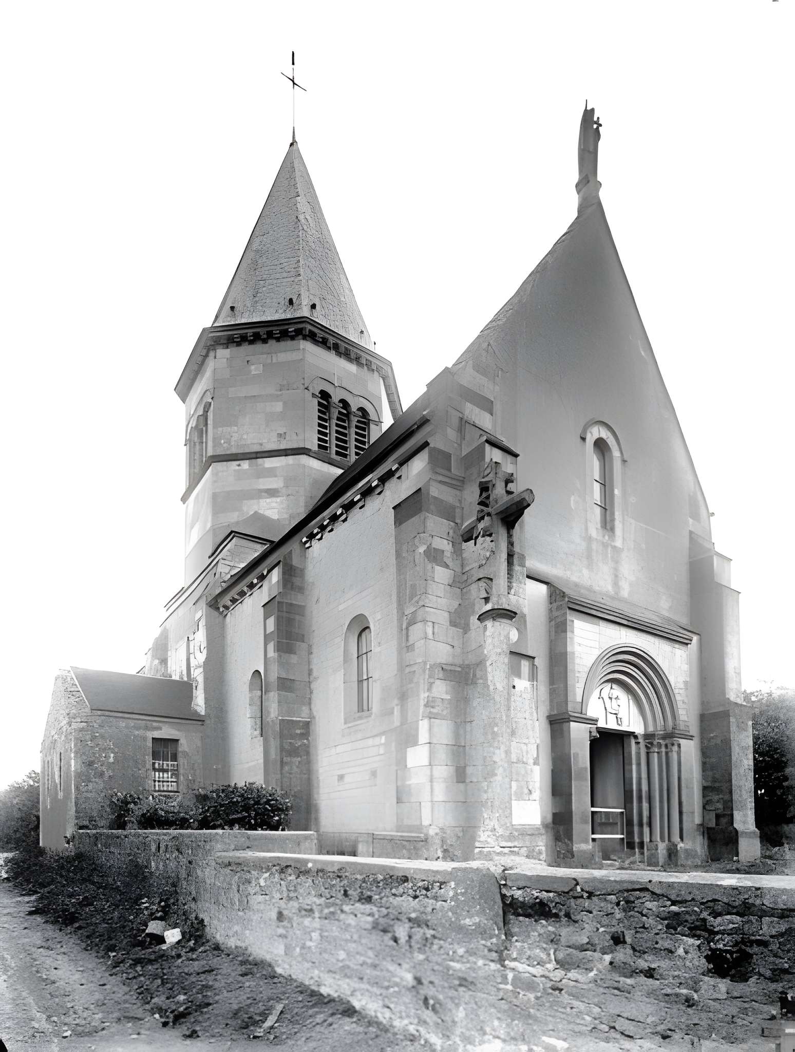 Église Saint-Fiacre d'Ourouër