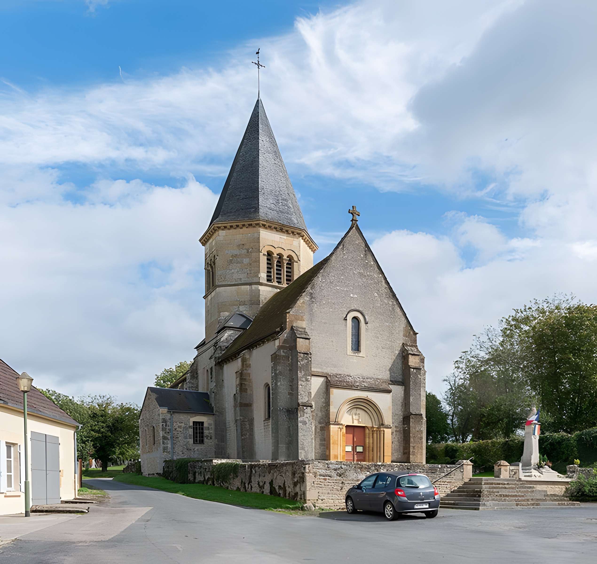 Église Saint-Fiacre d'Ourouër