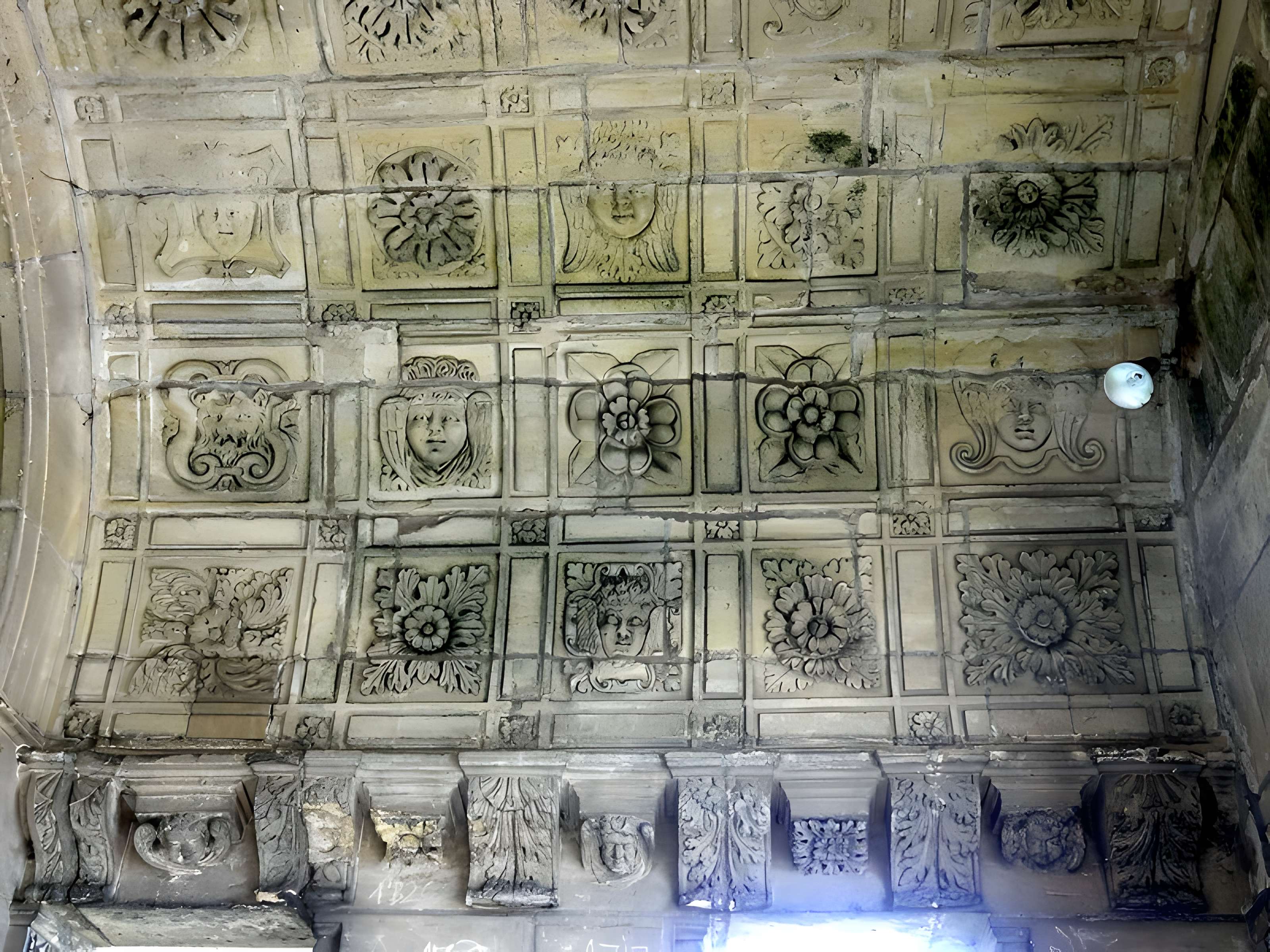 Église Saint-Fiacre-et-Notre-Dame-de-la-Nativité de Livilliers