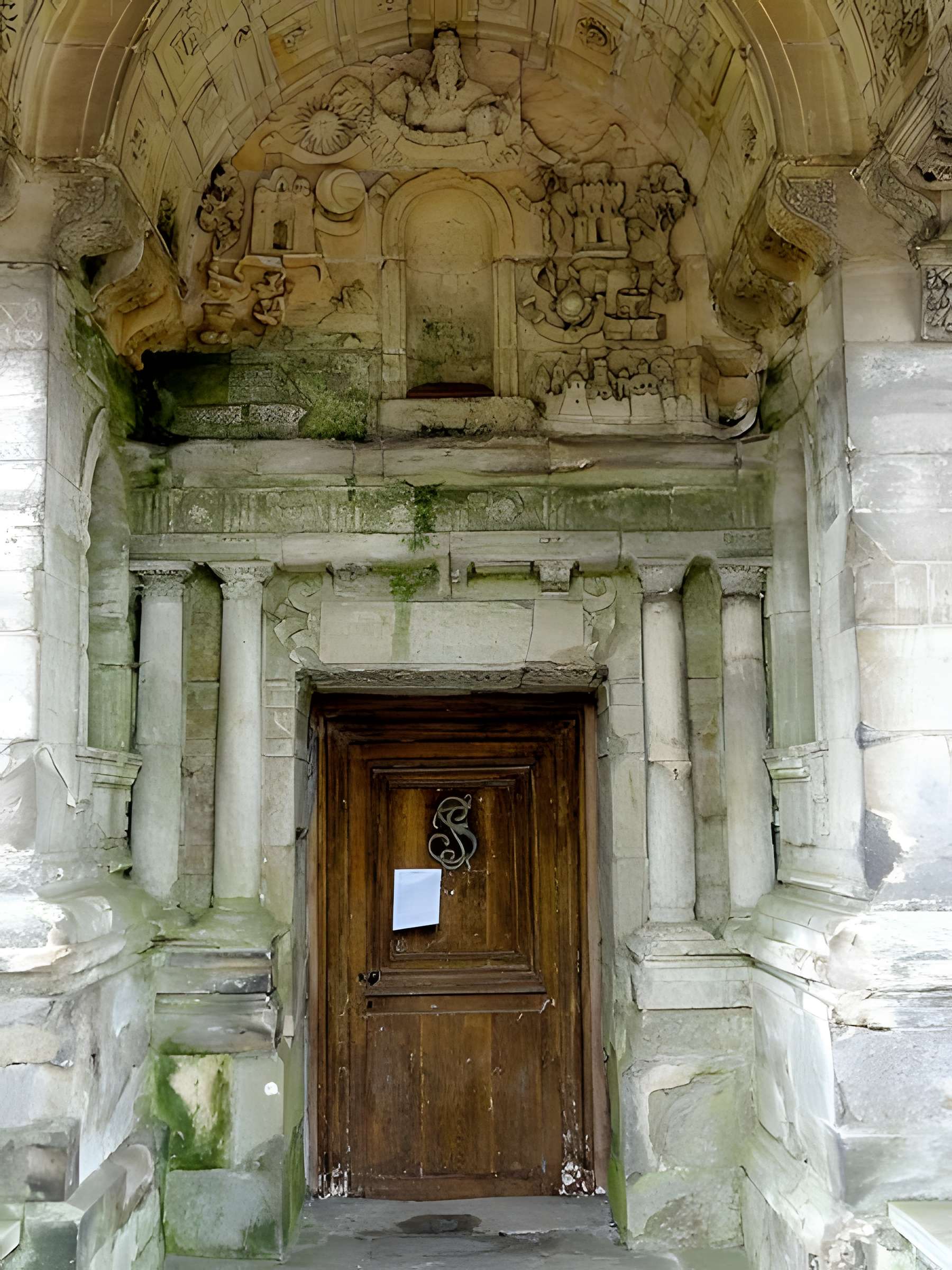 Église Saint-Fiacre-et-Notre-Dame-de-la-Nativité de Livilliers