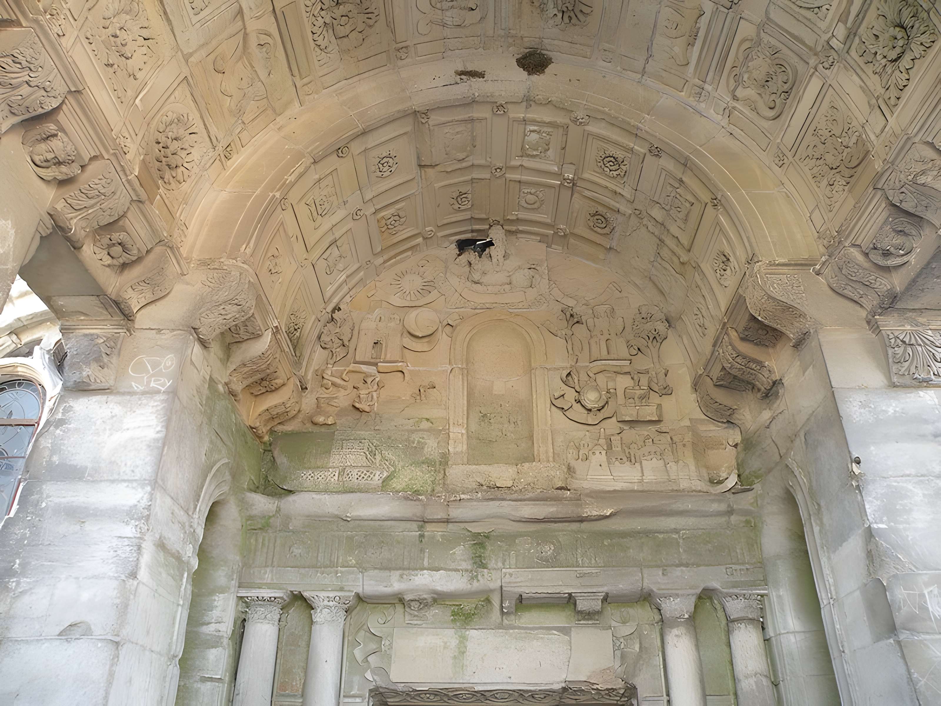 Église Saint-Fiacre-et-Notre-Dame-de-la-Nativité de Livilliers