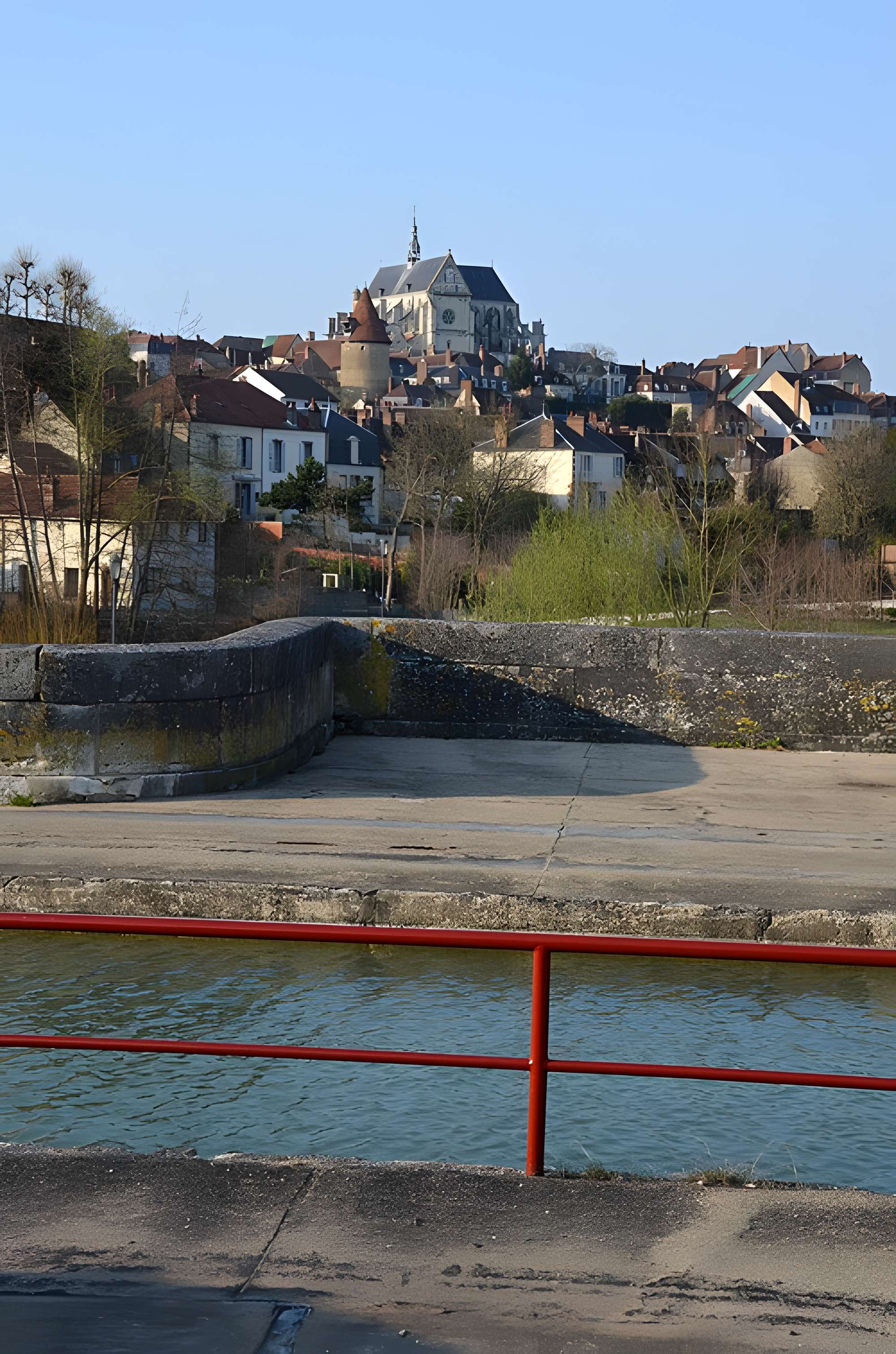 Église Saint-Florentin de Saint-Florentin
