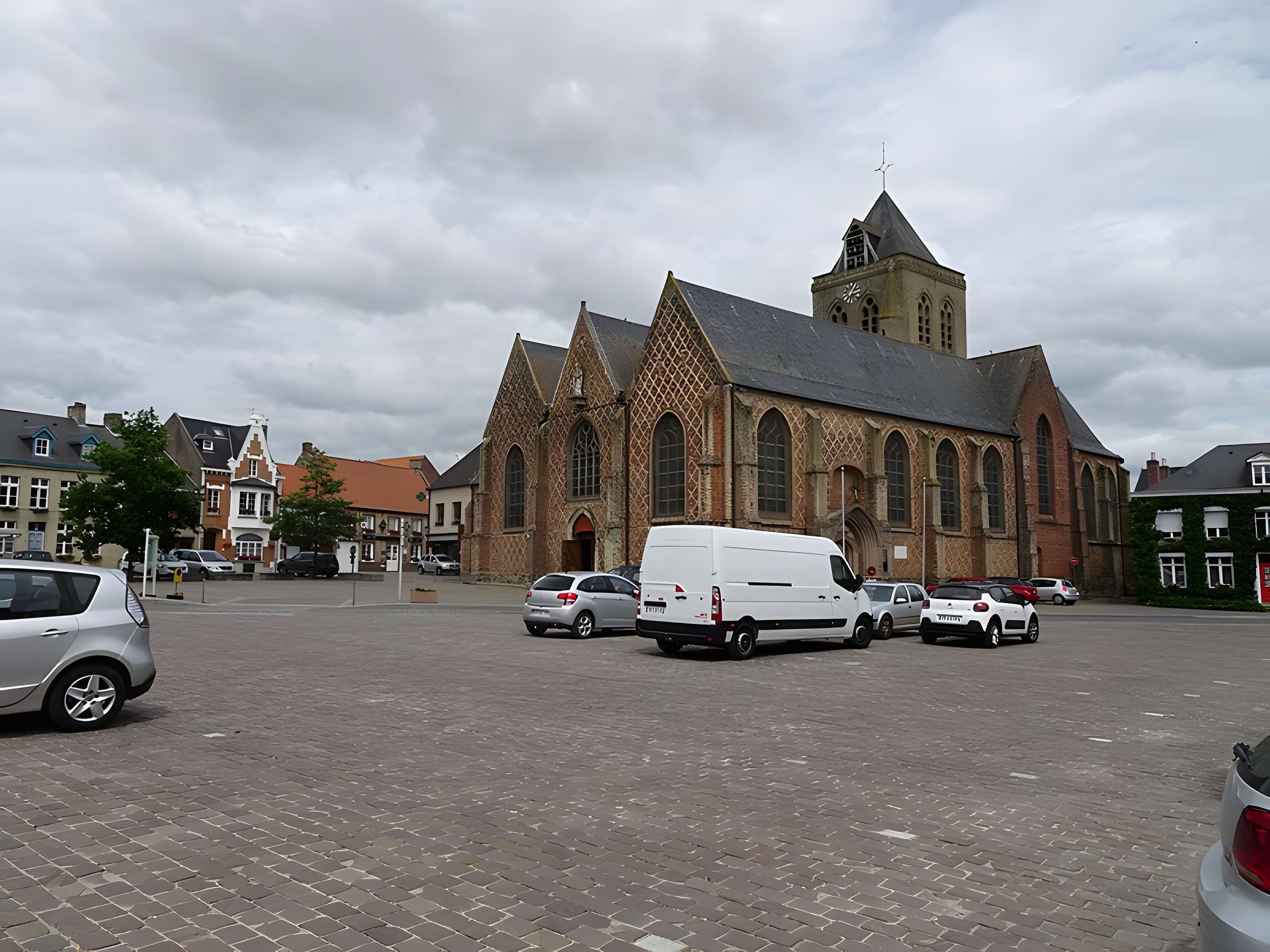 Église Saint-Folquin d'Esquelbecq