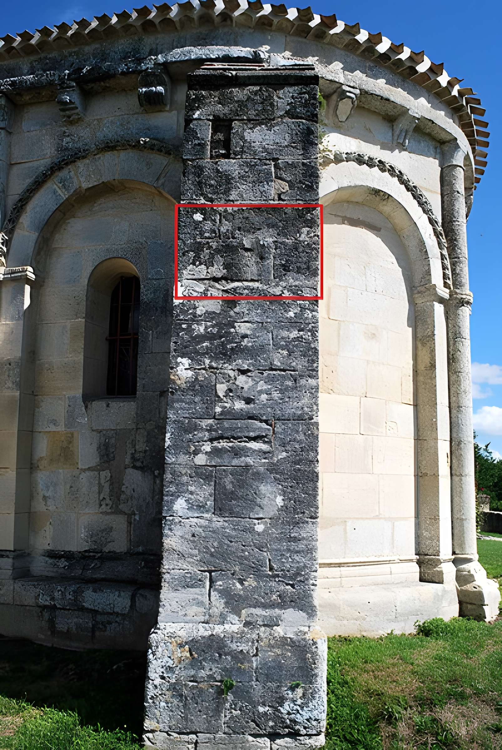Église Saint-Fort de Mouillac