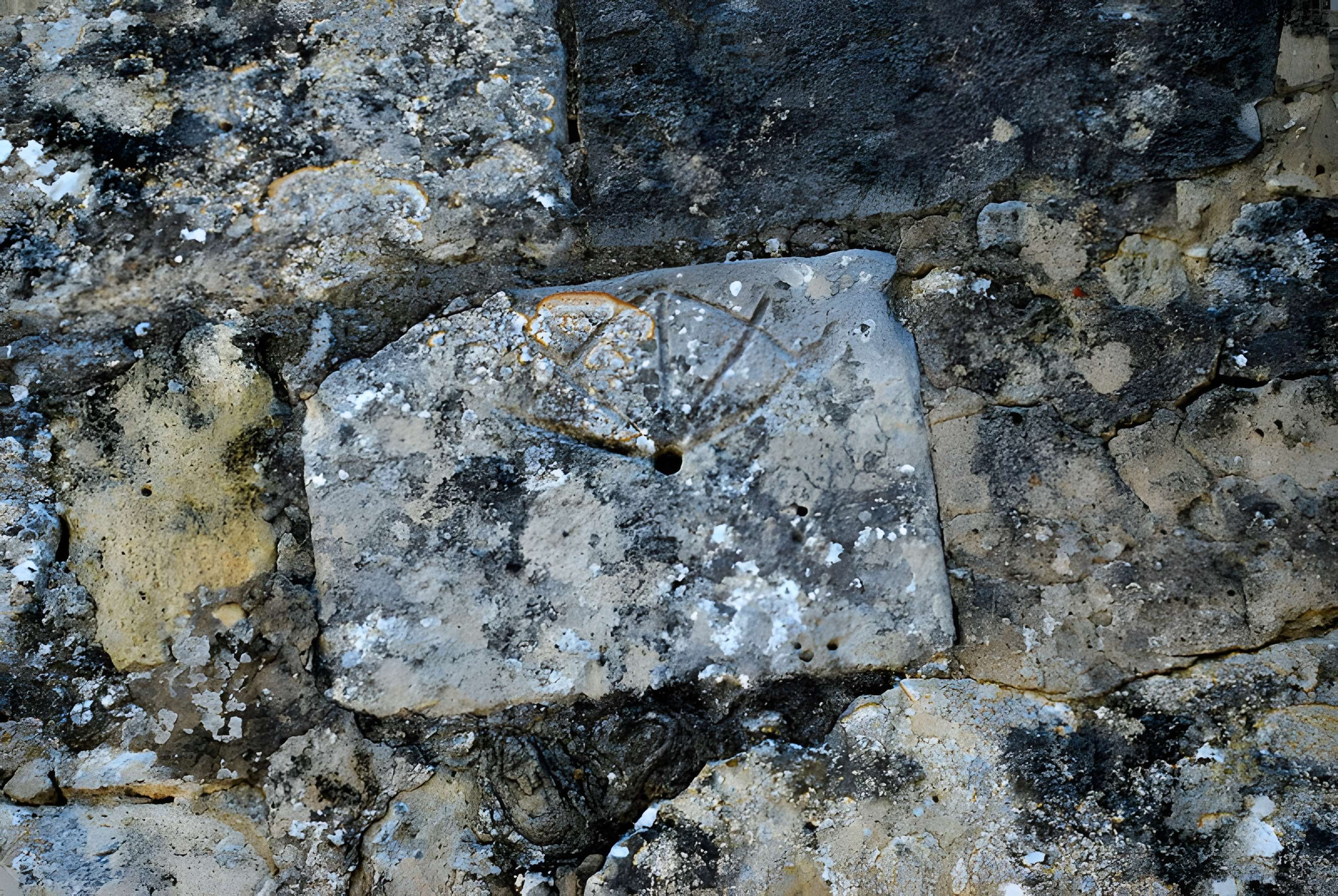 Église Saint-Fort de Mouillac