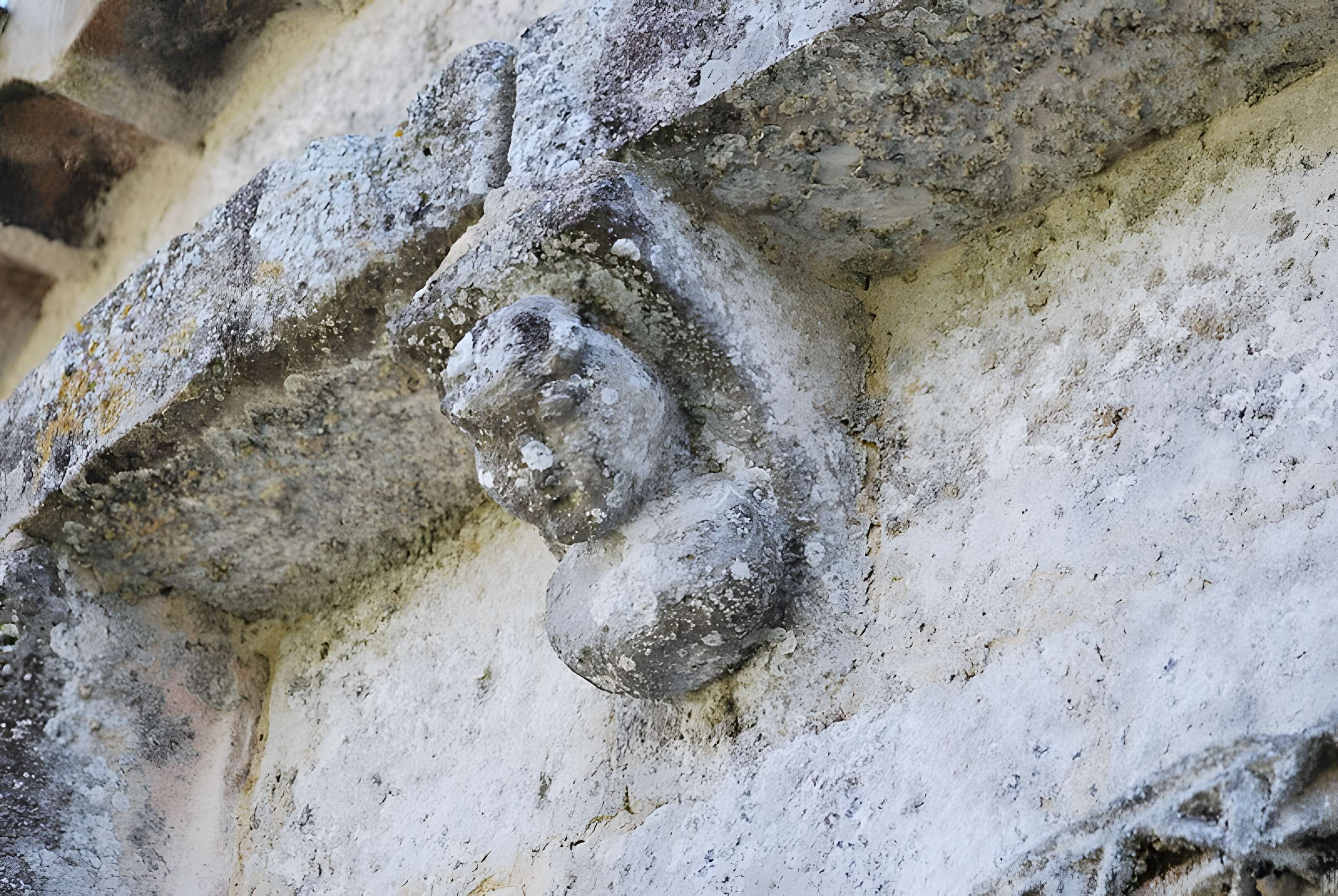 Église Saint-Fort de Mouillac