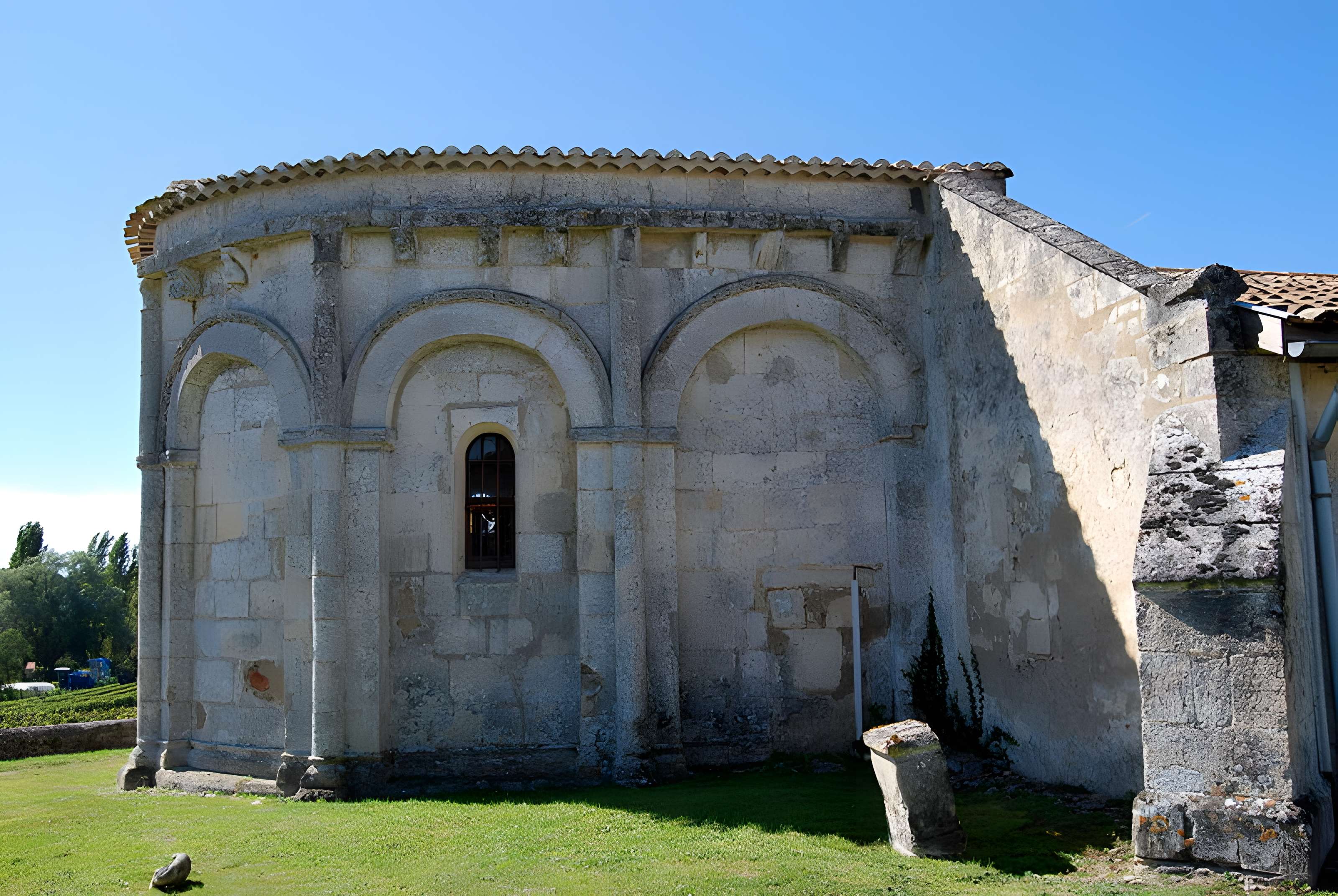 Église Saint-Fort de Mouillac