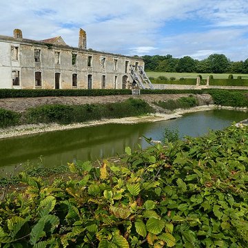 Abbaye Notre-Dame de Fontmorigny