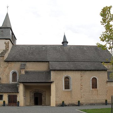 Église Saint-Fructueux dAzereix