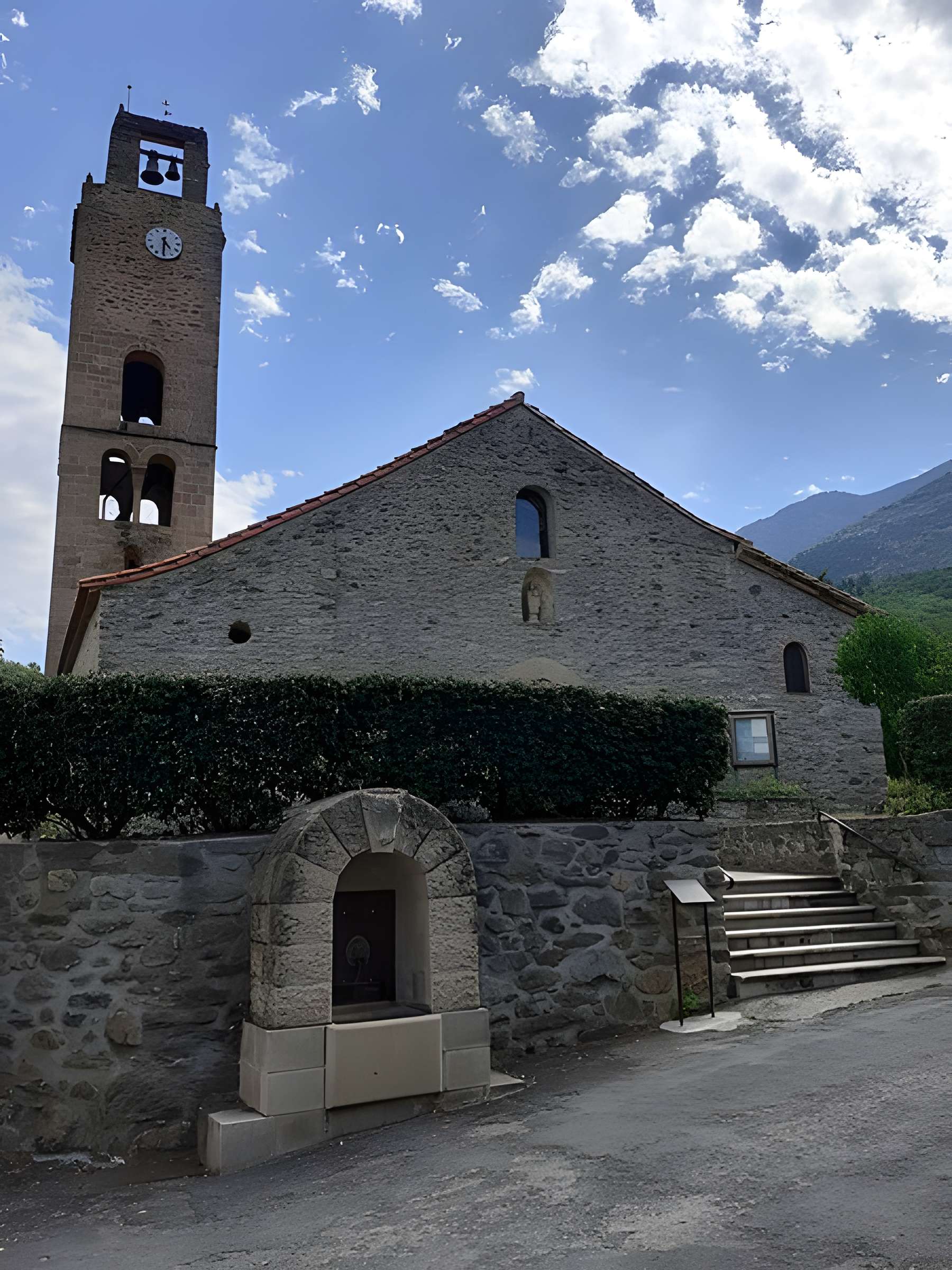 Église Saint-Fructueux de Taurinya