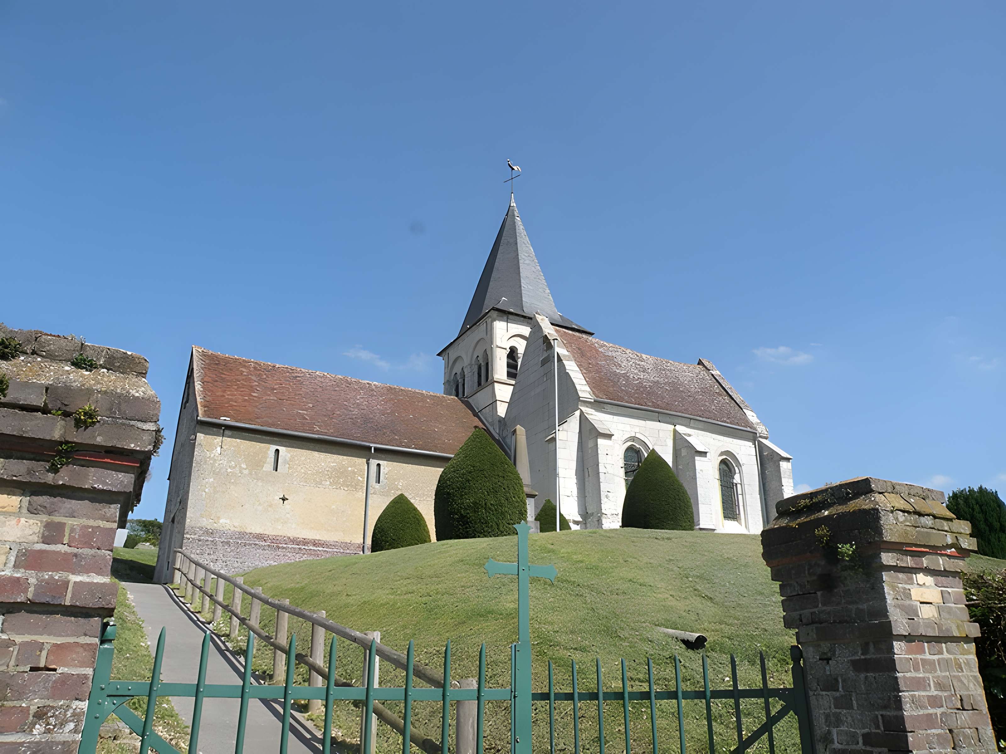 Église Saint-Fuscien de Frocourt