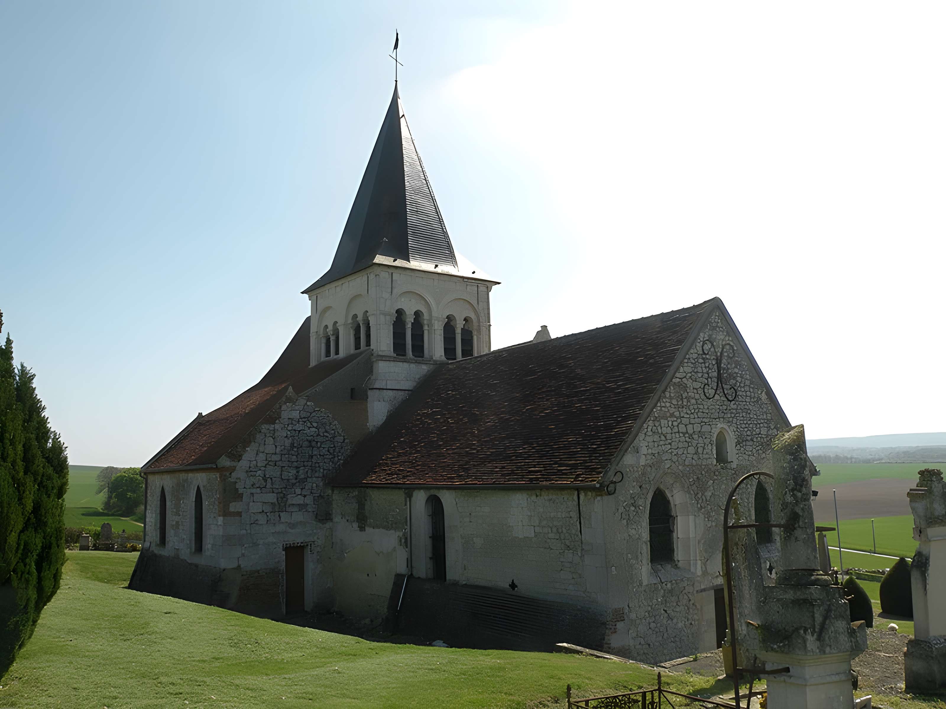 Église Saint-Fuscien de Frocourt