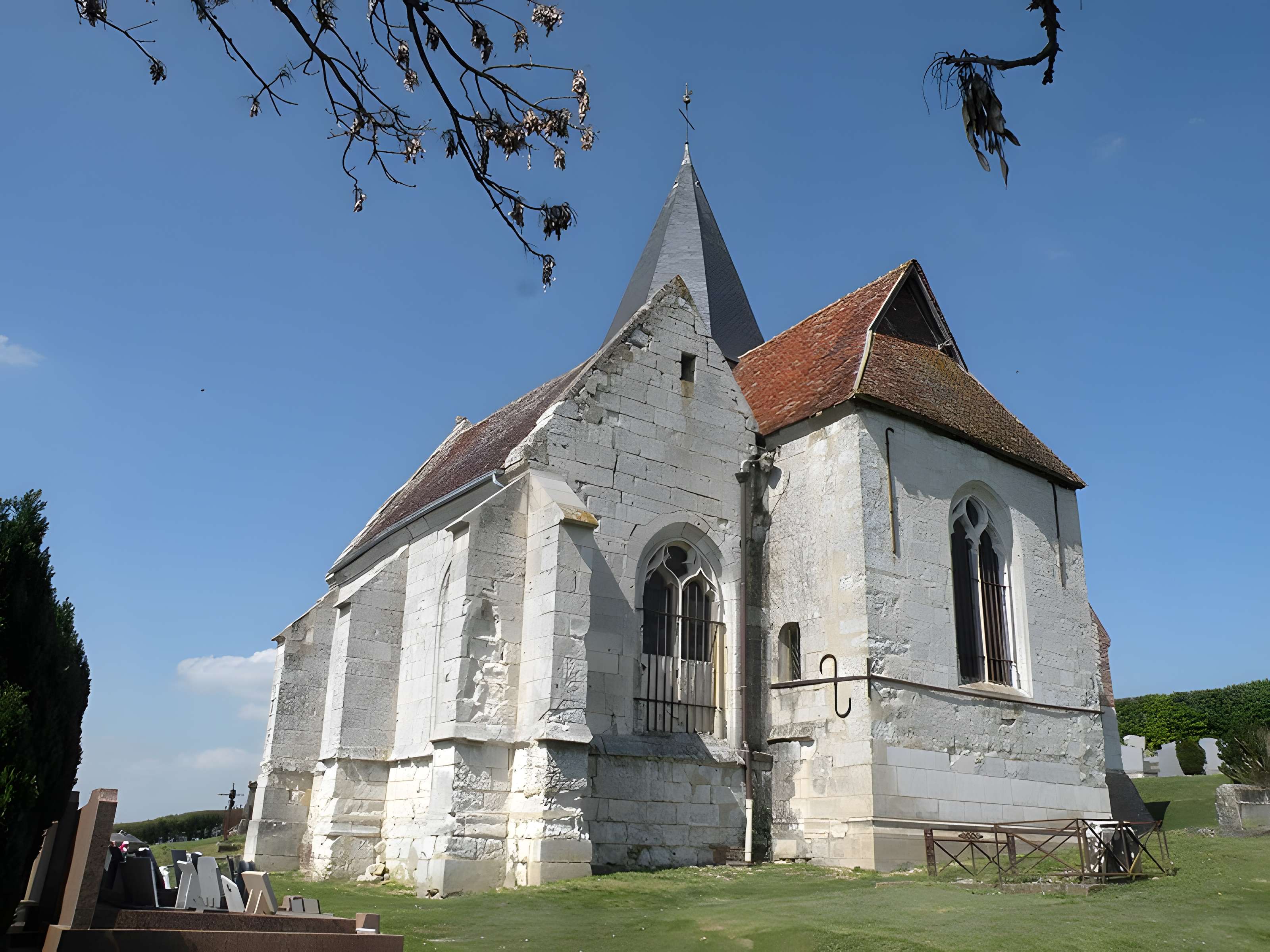 Église Saint-Fuscien de Frocourt