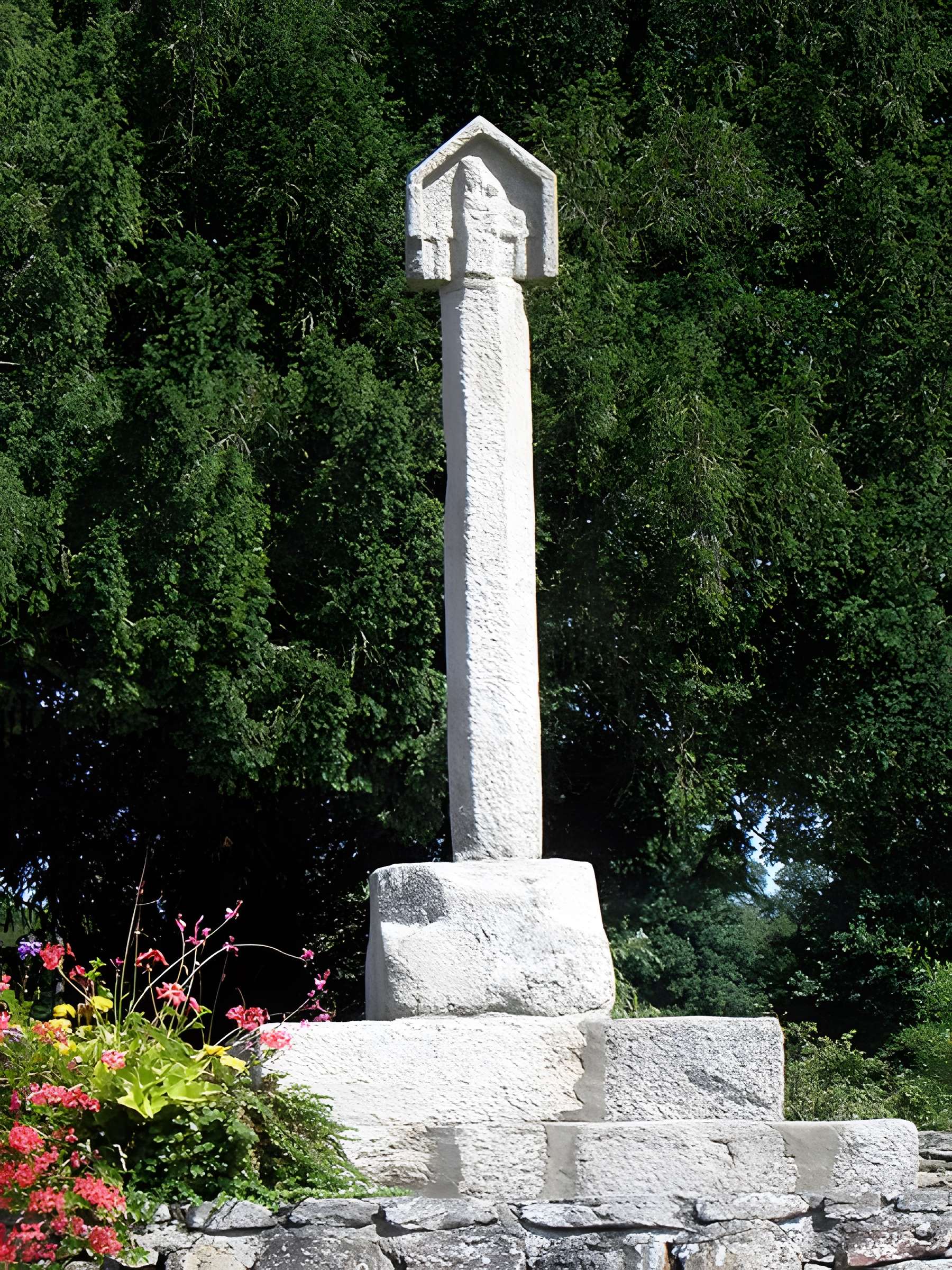 Église Saint-Gal de Langast