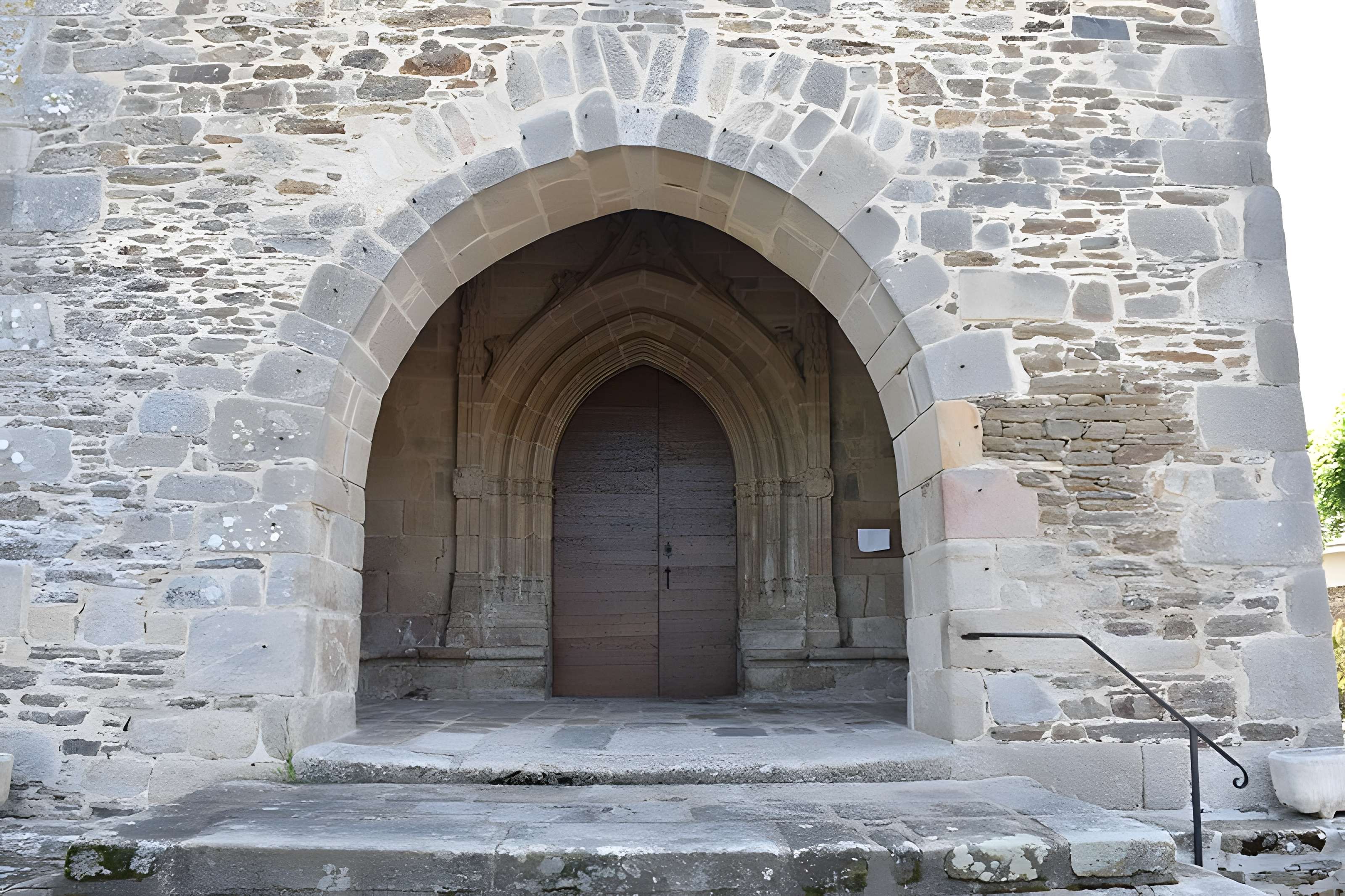 Église Saint-Gall de Saint-Jal