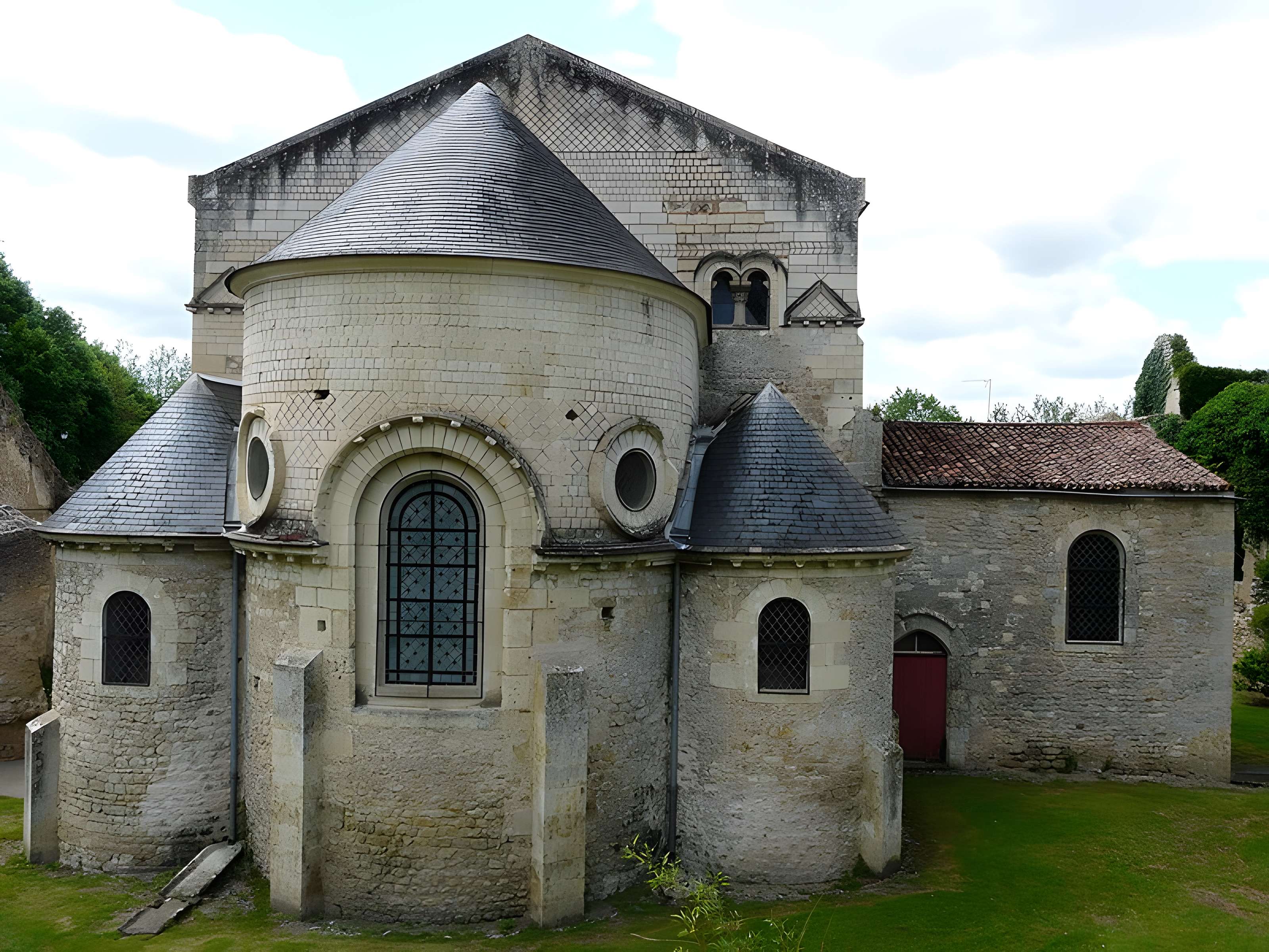 Église Saint-Généroux de Saint-Généroux