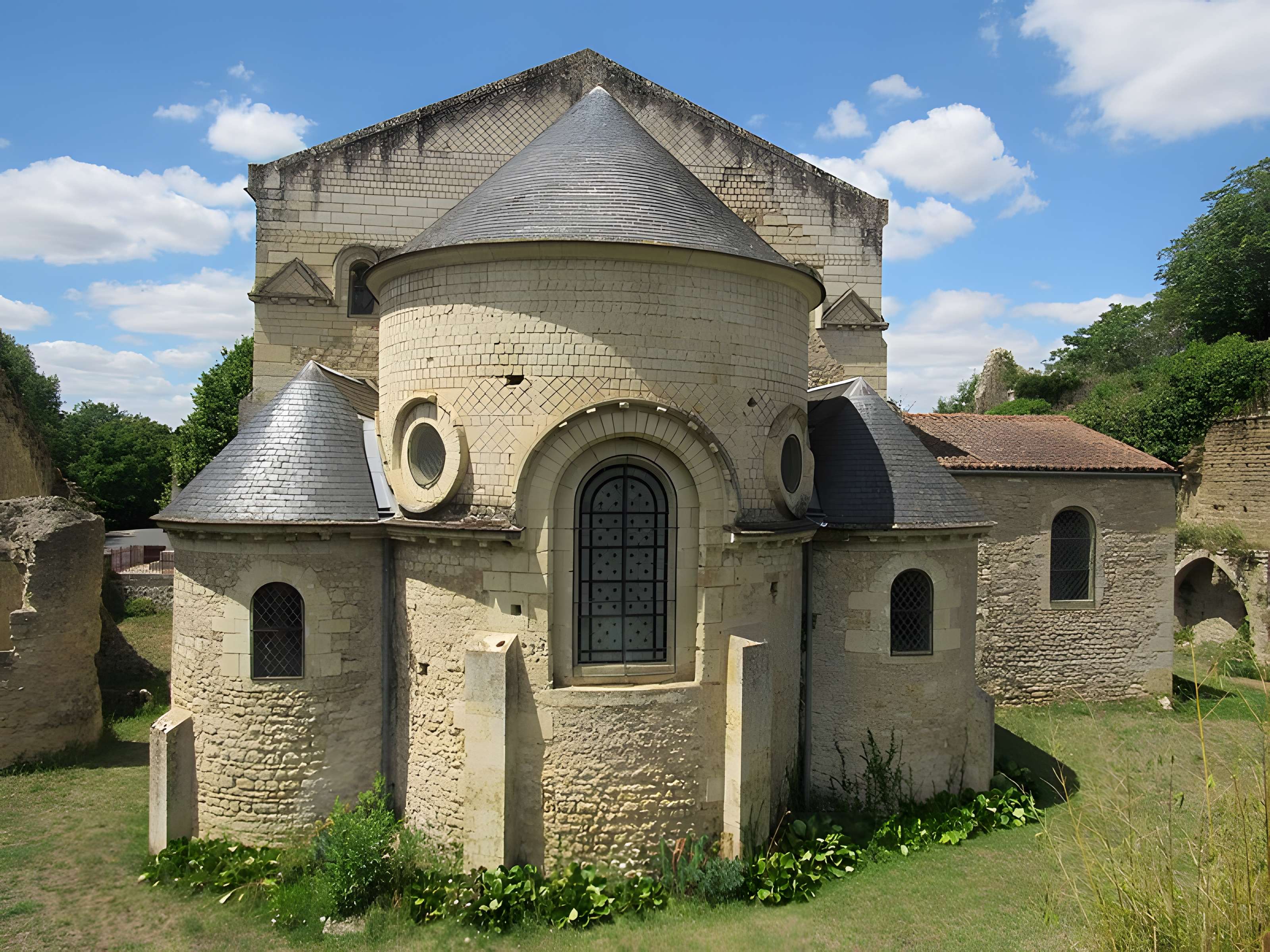 Église Saint-Généroux de Saint-Généroux