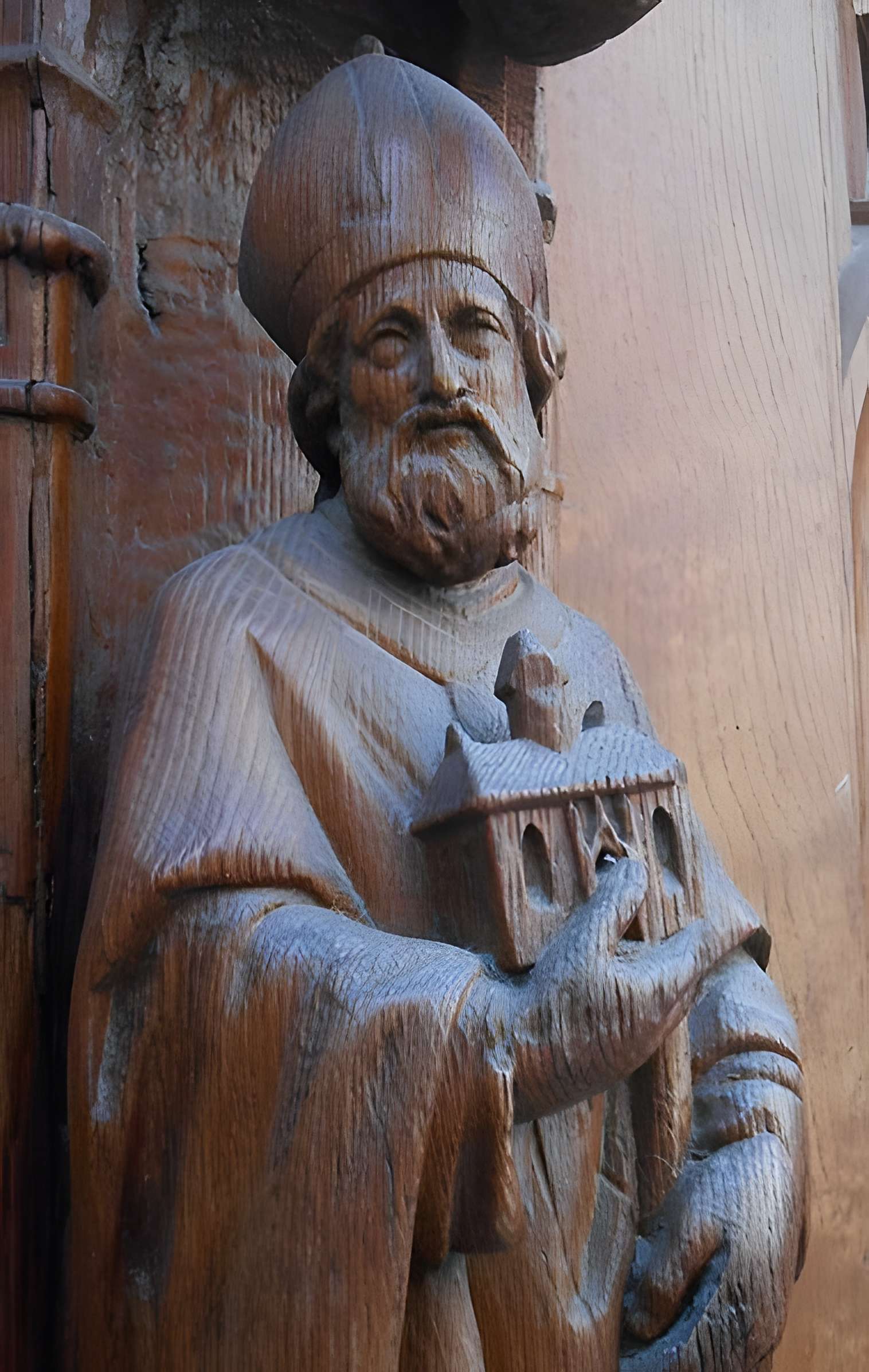 Église Saint-Genès des Carmes de Clermont-Ferrand