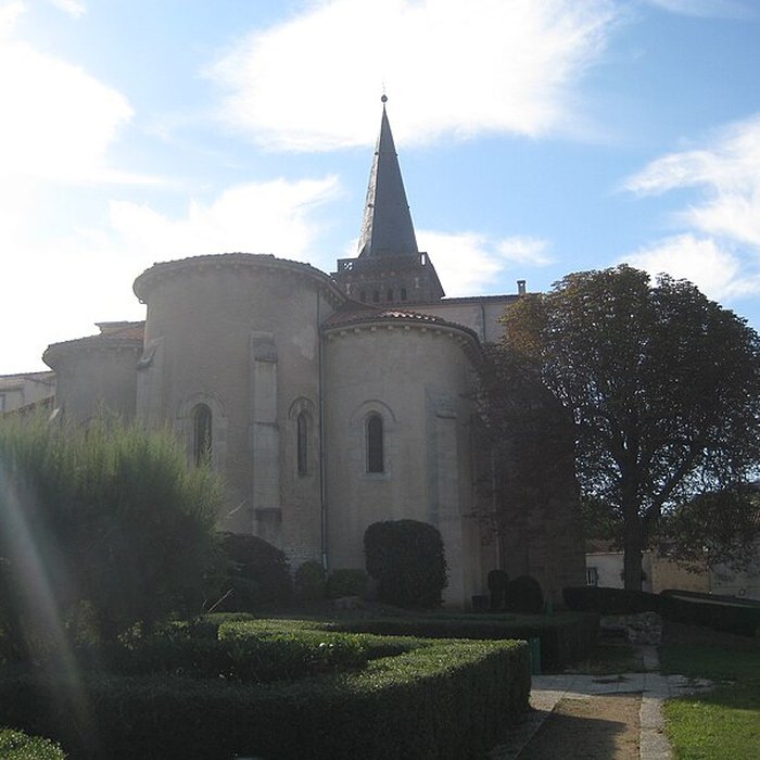 Photo de Église Saint-Genès-le-Comte de Combronde